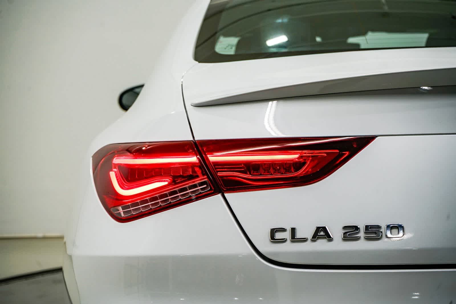 Thumbnail: 2022 Mercedes-Benz CLA - 9