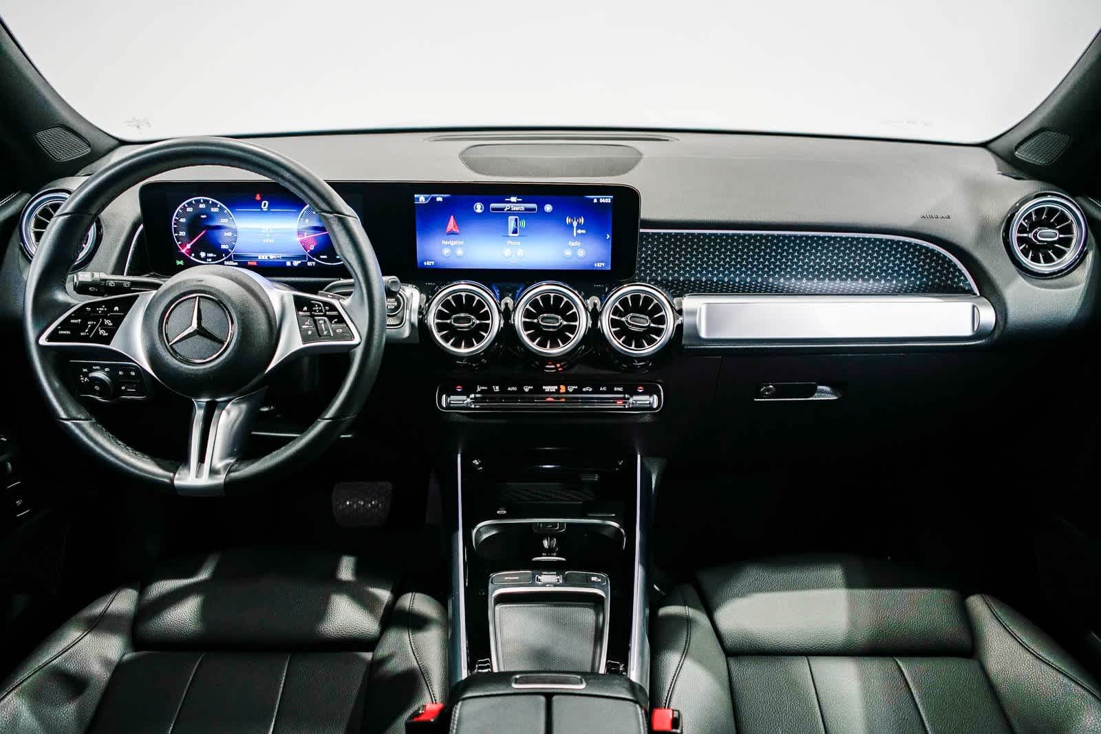 Thumbnail: 2025 Mercedes-Benz GLB - 11