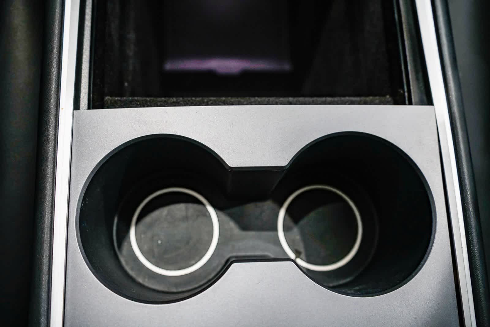 Thumbnail: 2021 Tesla Model 3 - 23