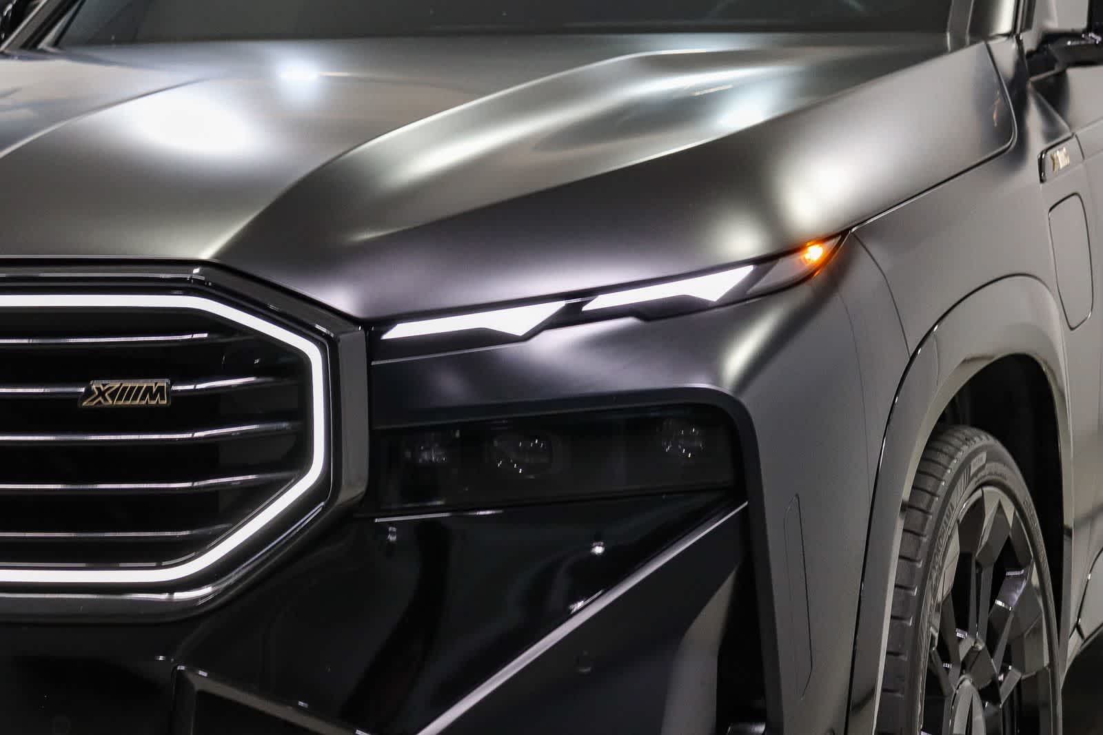 Thumbnail: 2025 BMW XM - 6