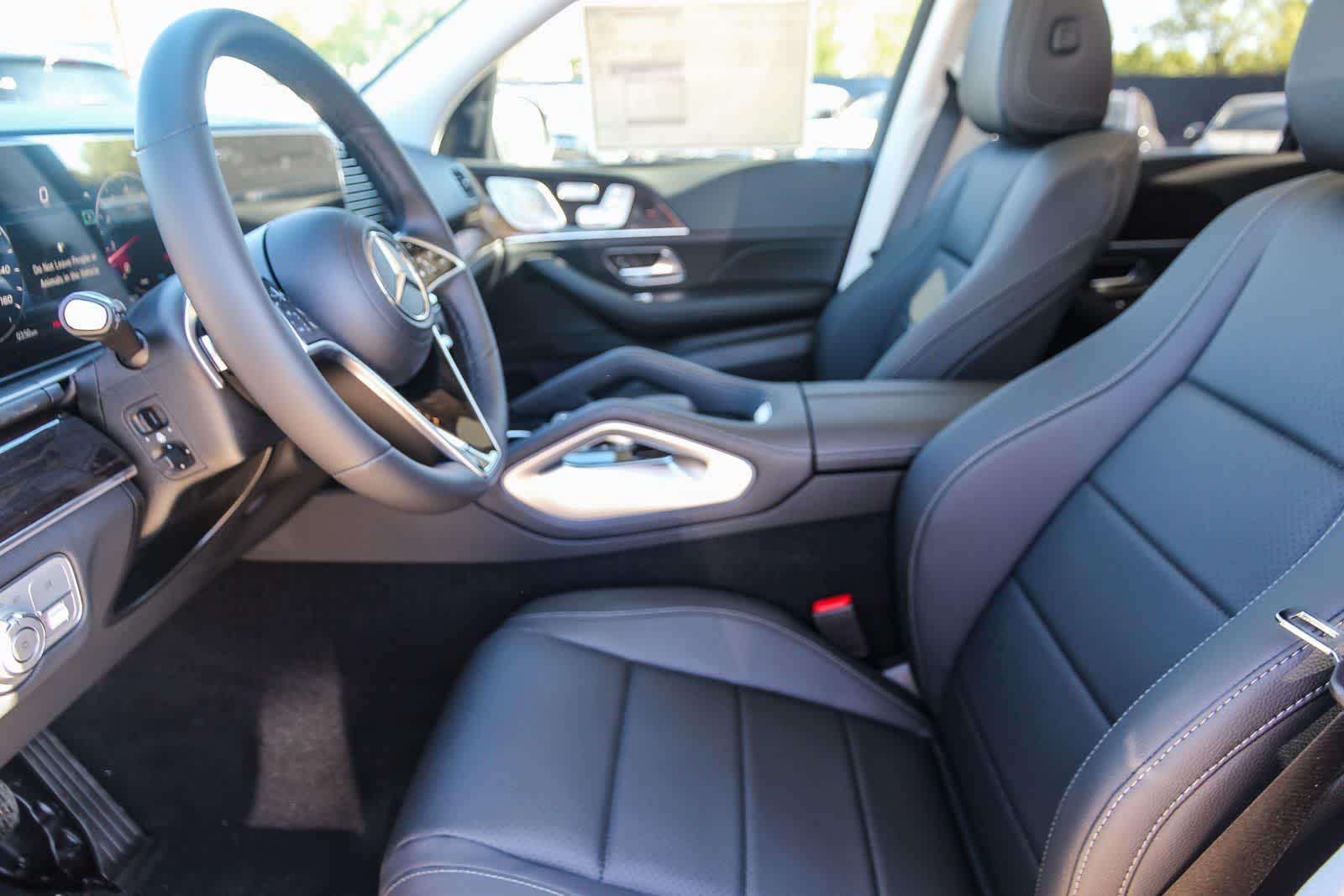 Thumbnail: 2026 Mercedes-Benz GLE - 21