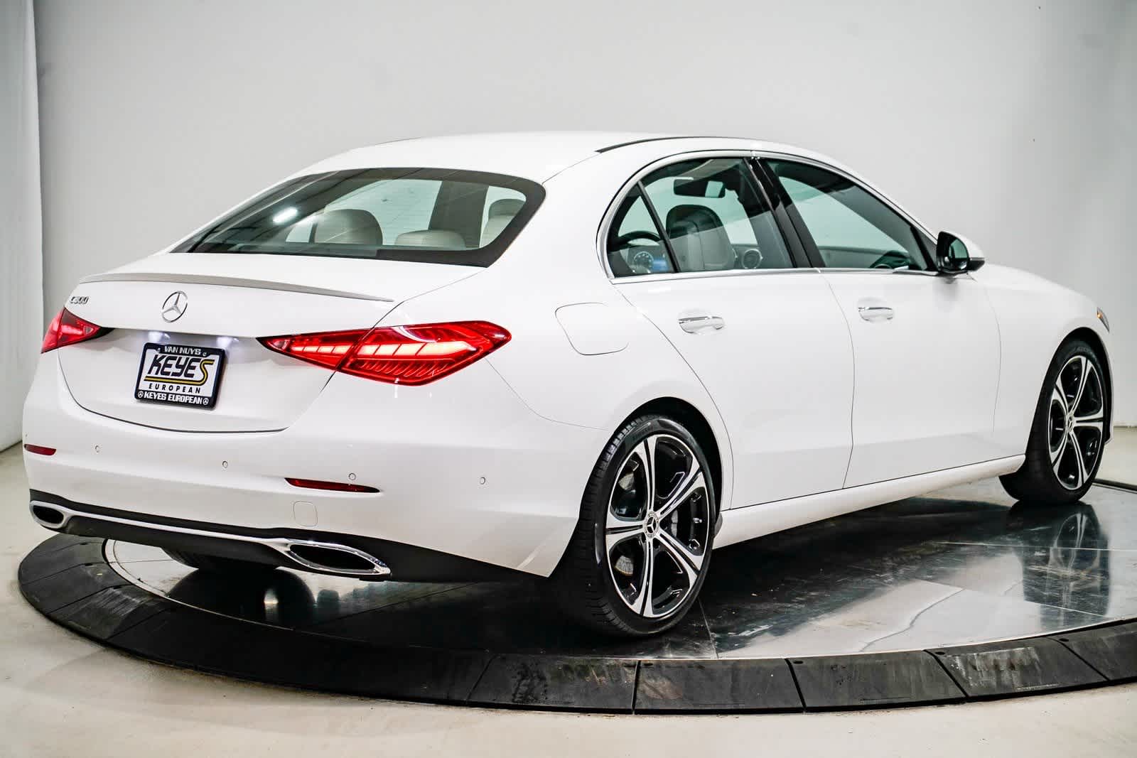 Thumbnail: 2024 Mercedes-Benz C-Class - 4