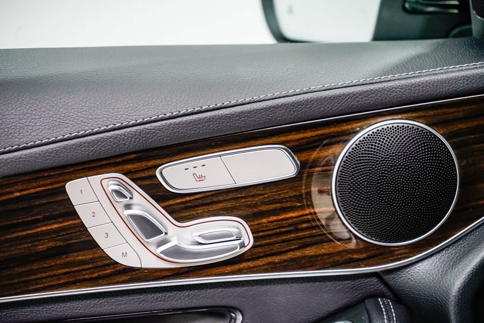 Thumbnail: 2023 Mercedes-Benz GLC - 20