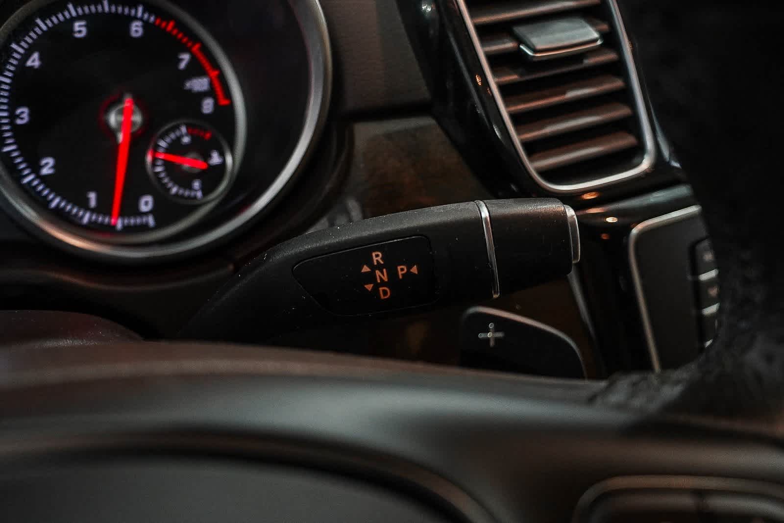 Thumbnail: 2018 Mercedes-Benz GLE - 22