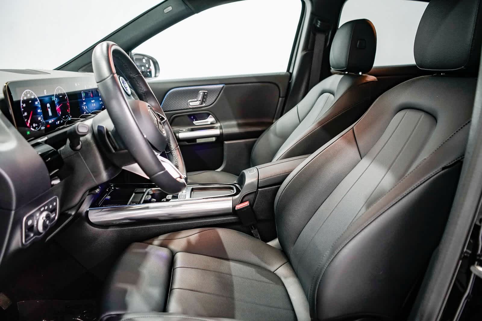 Thumbnail: 2025 Mercedes-Benz GLA - 16