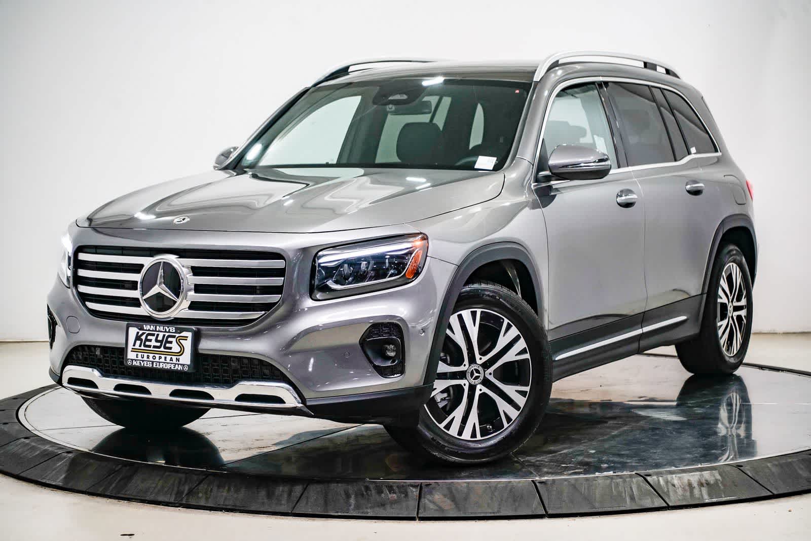 Thumbnail: 2026 Mercedes-Benz GLB - 1