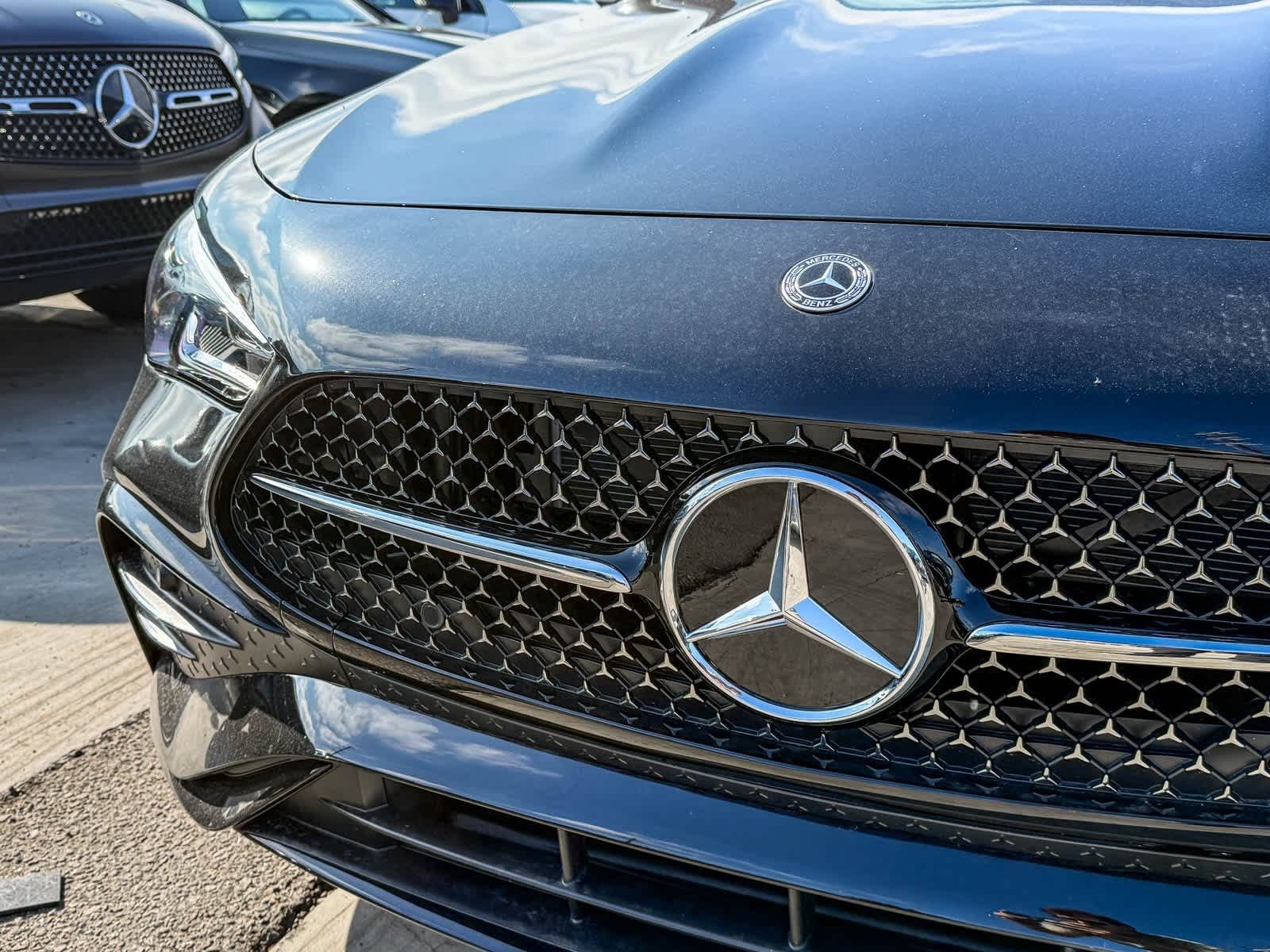 Thumbnail: 2026 Mercedes-Benz CLE - 11