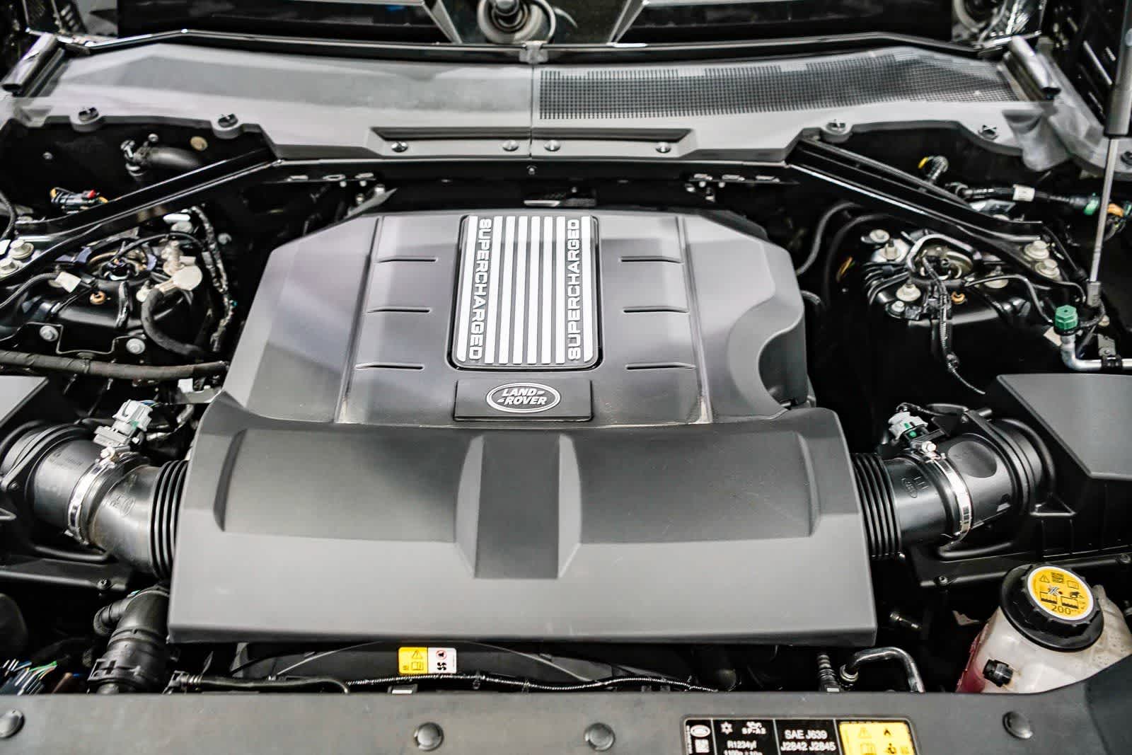 Thumbnail: 2023 Land Rover Defender - 30