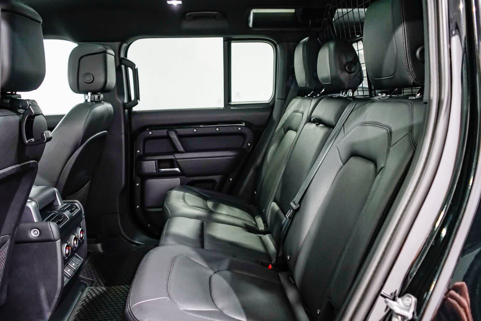 Thumbnail: 2023 Land Rover Defender - 18