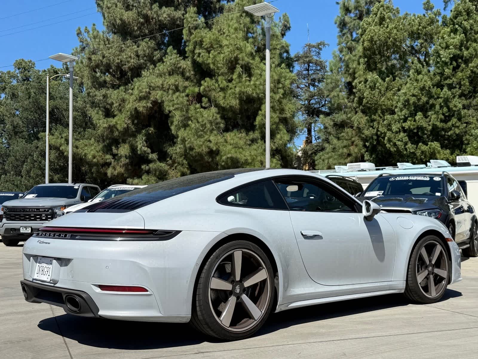 Thumbnail: 2025 Porsche 911 - 2