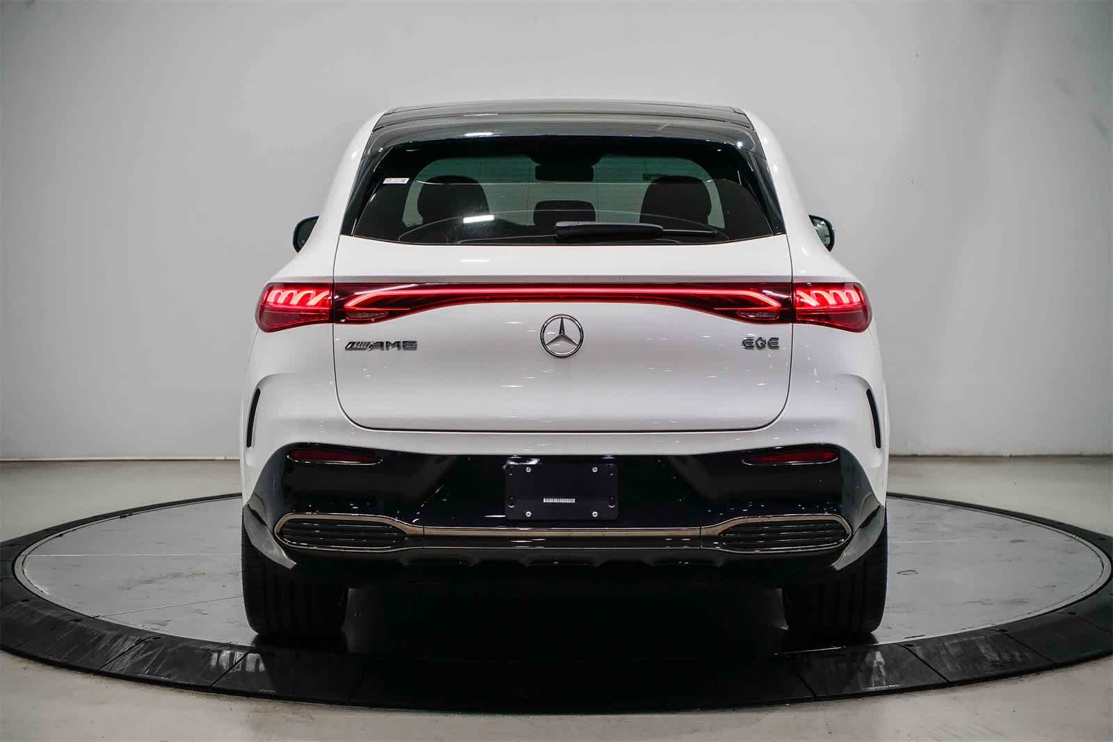 Thumbnail: 2025 Mercedes-Benz EQE - 3