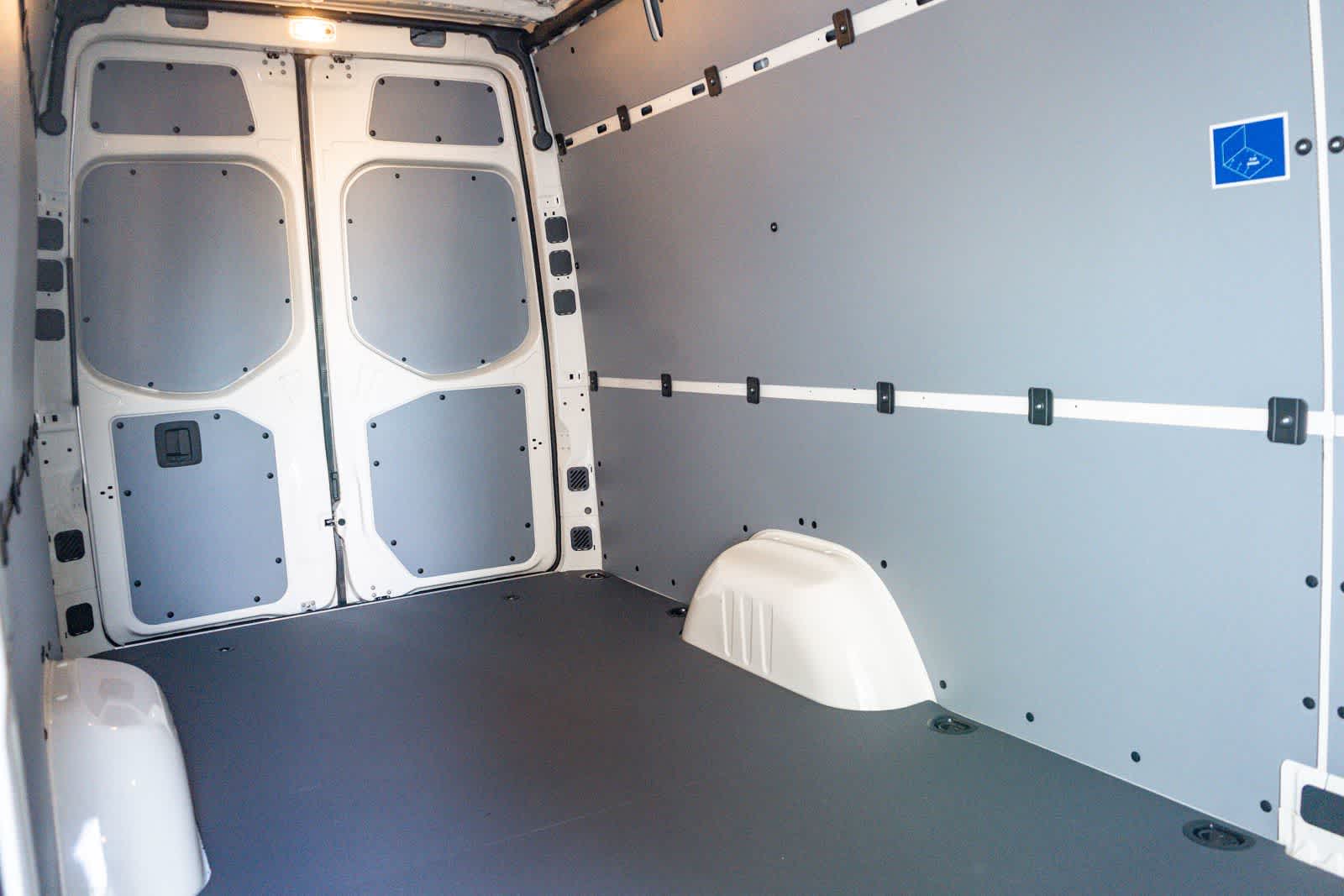 Thumbnail: 2026 Mercedes-Benz Sprinter - 17