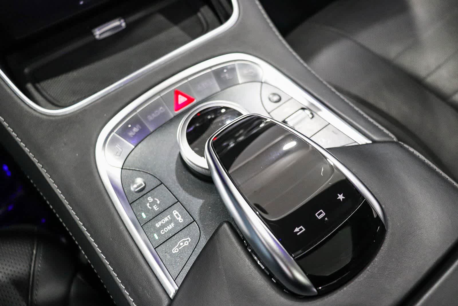 Thumbnail: 2016 Mercedes-Benz S-Class - 24
