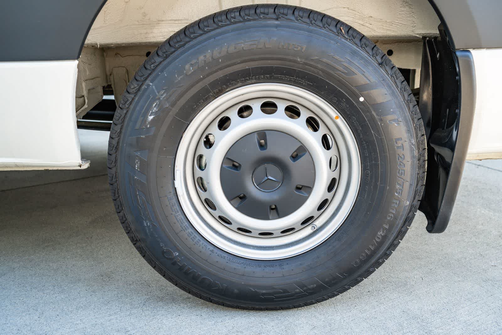 Thumbnail: 2026 Mercedes-Benz Sprinter - 8