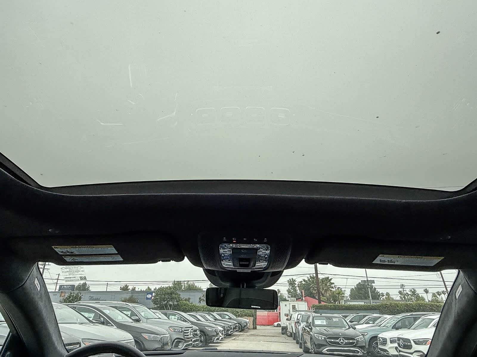 Thumbnail: 2025 Mercedes-Benz GLE - 16