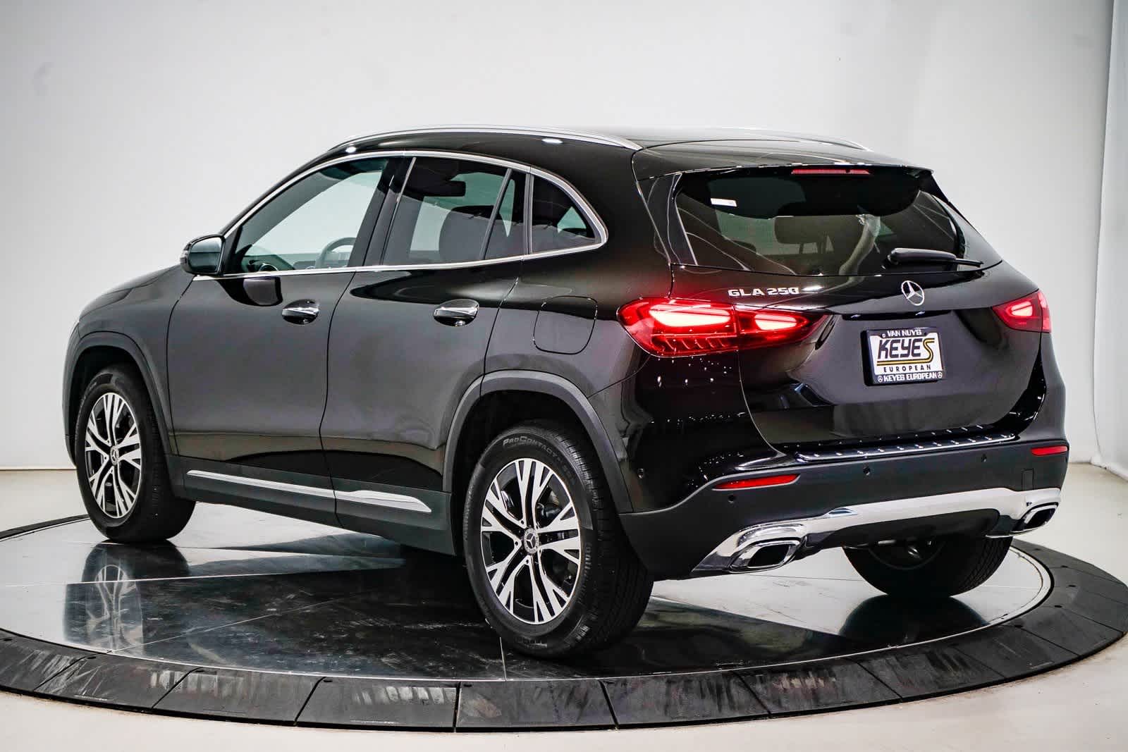 Thumbnail: 2025 Mercedes-Benz GLA - 2