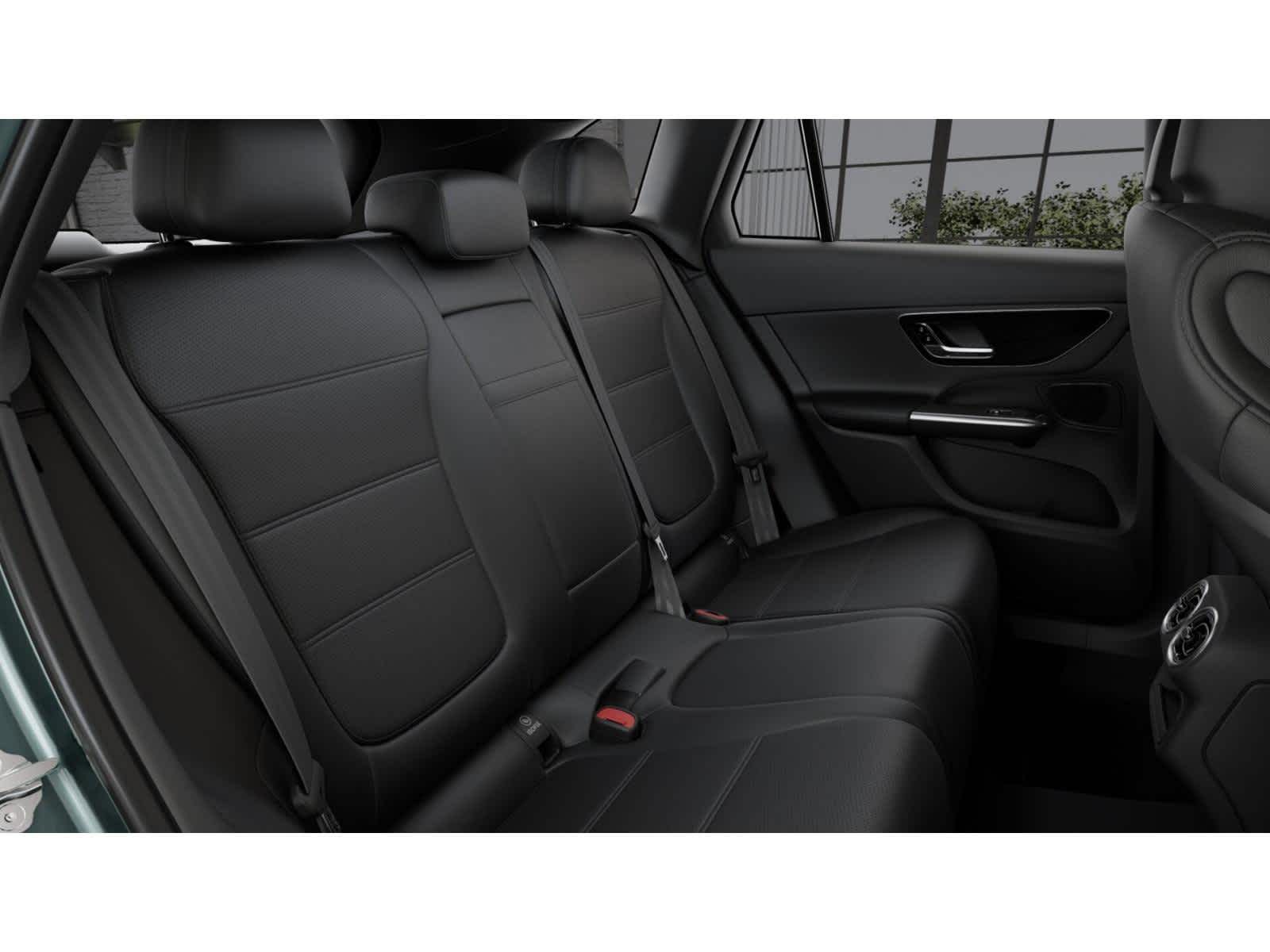 Thumbnail: 2026 Mercedes-Benz GLC - 4