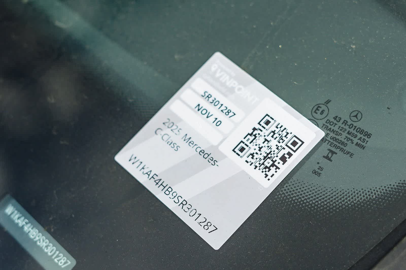 Thumbnail: 2025 Mercedes-Benz C-Class - 28