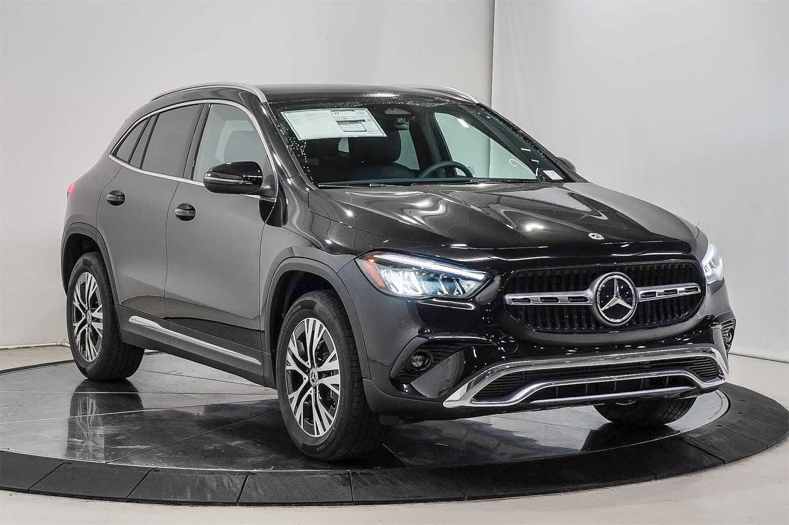 Thumbnail: 2026 Mercedes-Benz GLA - 3
