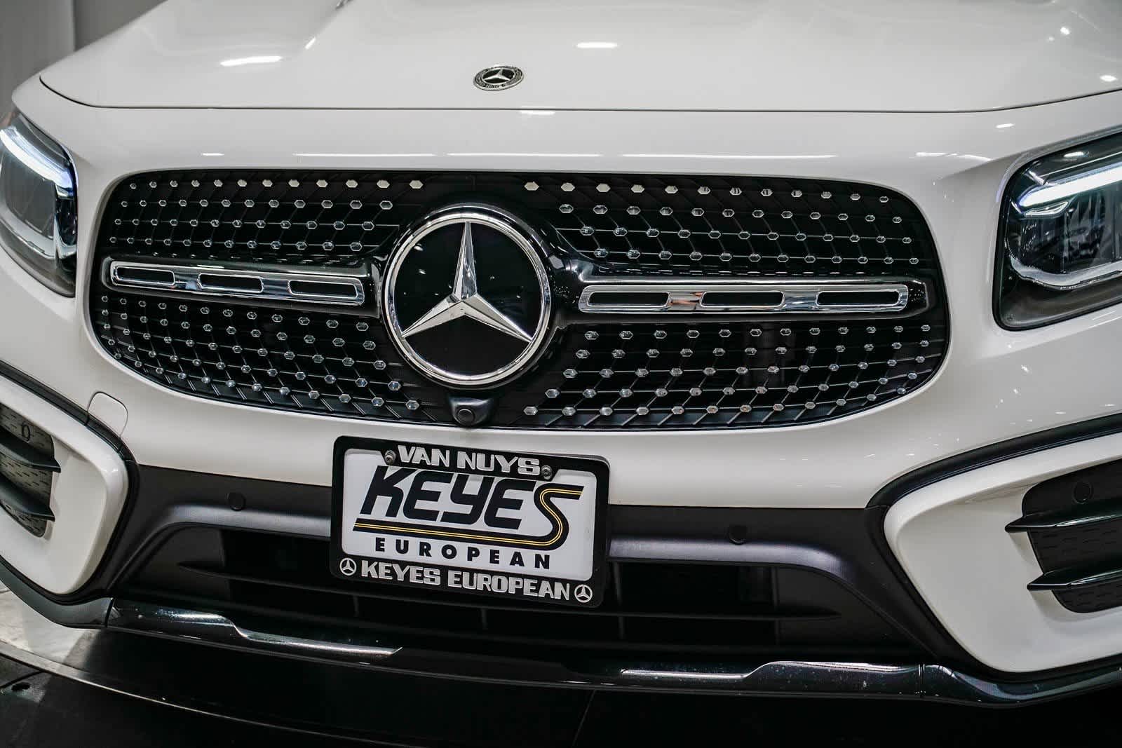 Thumbnail: 2025 Mercedes-Benz GLB - 8