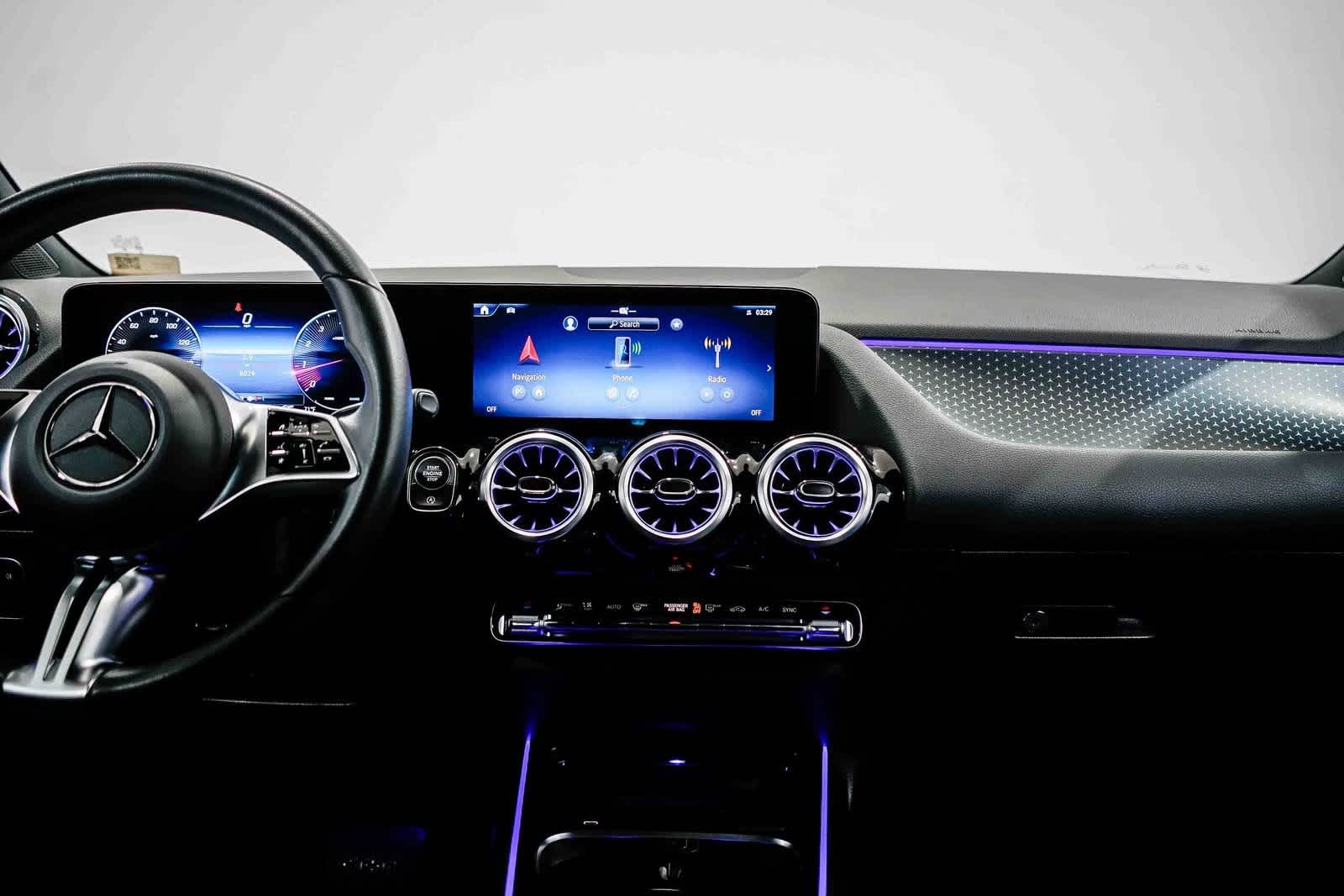 Thumbnail: 2025 Mercedes-Benz GLA - 12