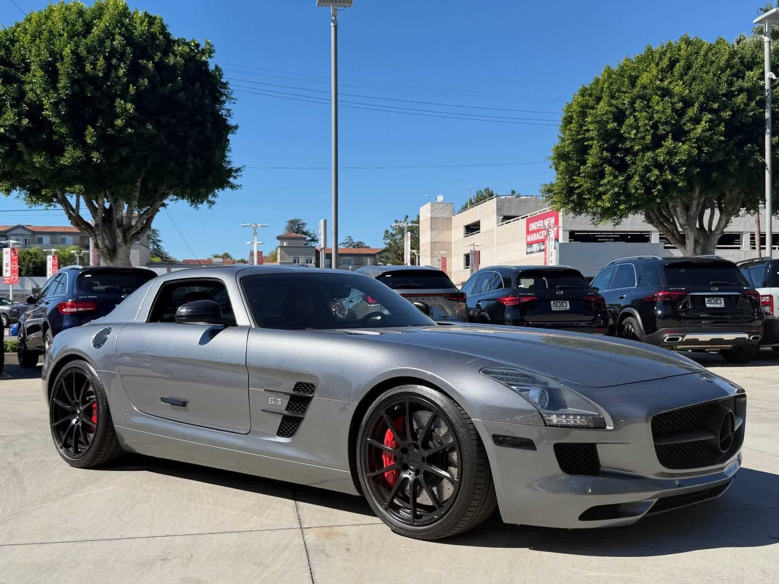 Thumbnail: 2012 Mercedes-Benz SLS AMG - 1