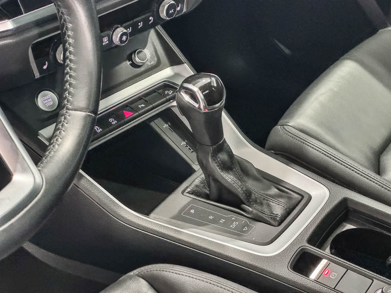 Thumbnail: 2019 Audi Q3 - 19
