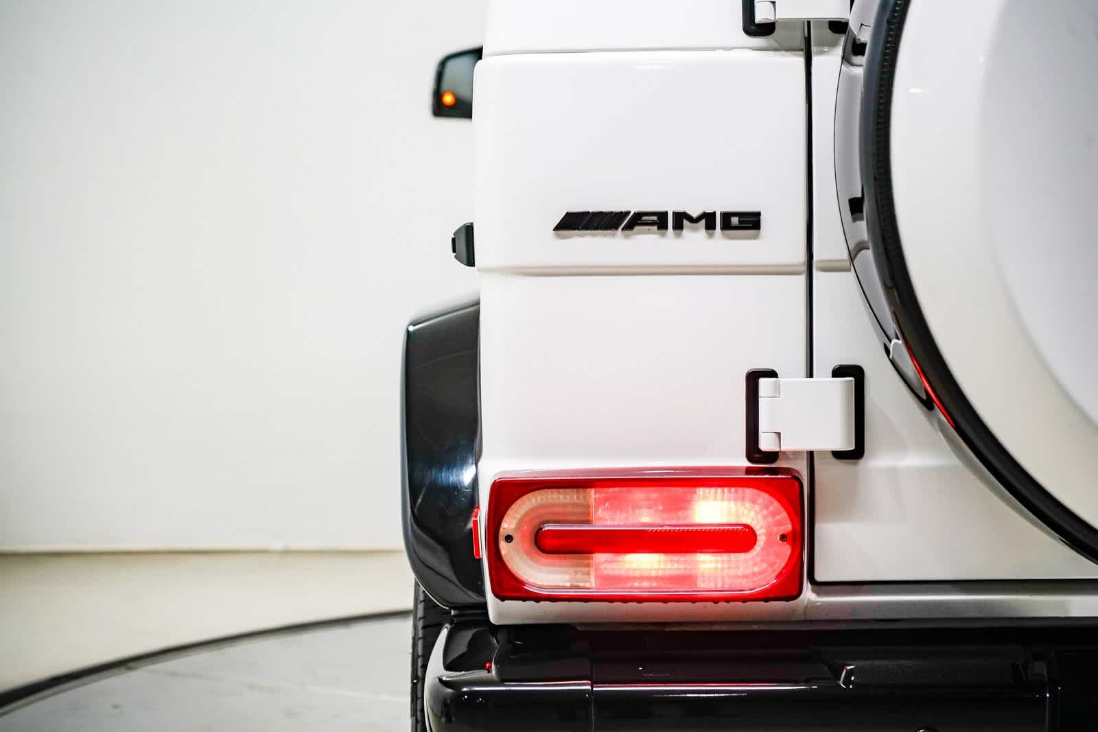 Thumbnail: 2017 Mercedes-Benz G-Class - 9