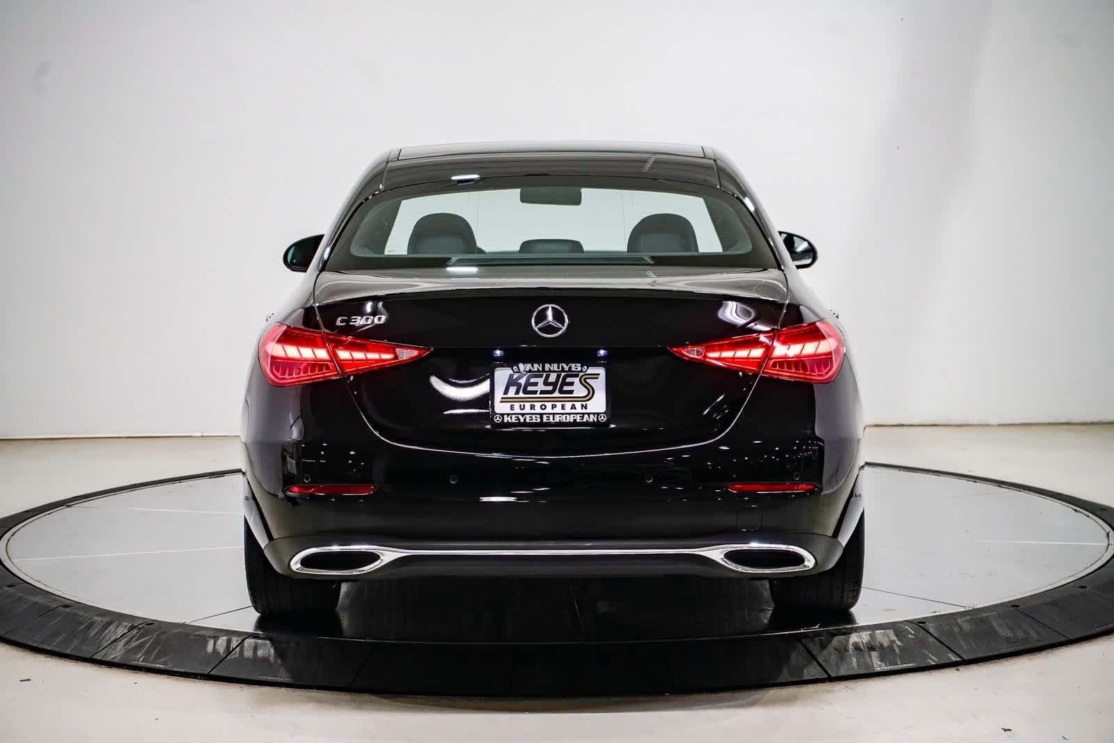 Thumbnail: 2025 Mercedes-Benz C-Class - 3