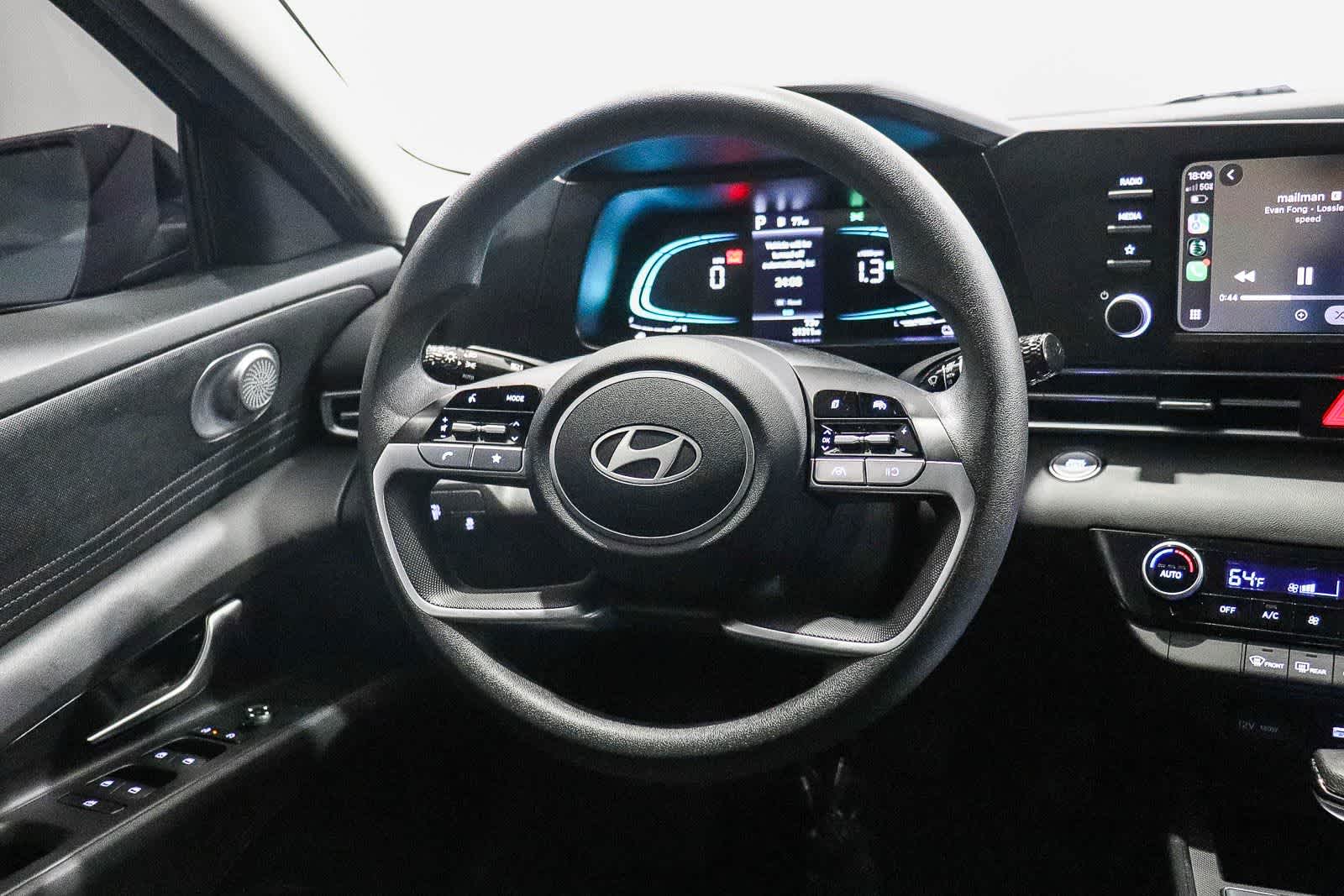 Thumbnail: 2025 Hyundai Elantra - 15