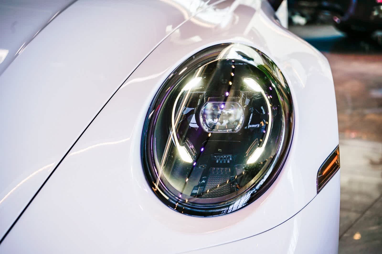 Thumbnail: 2025 Porsche 911 - 7