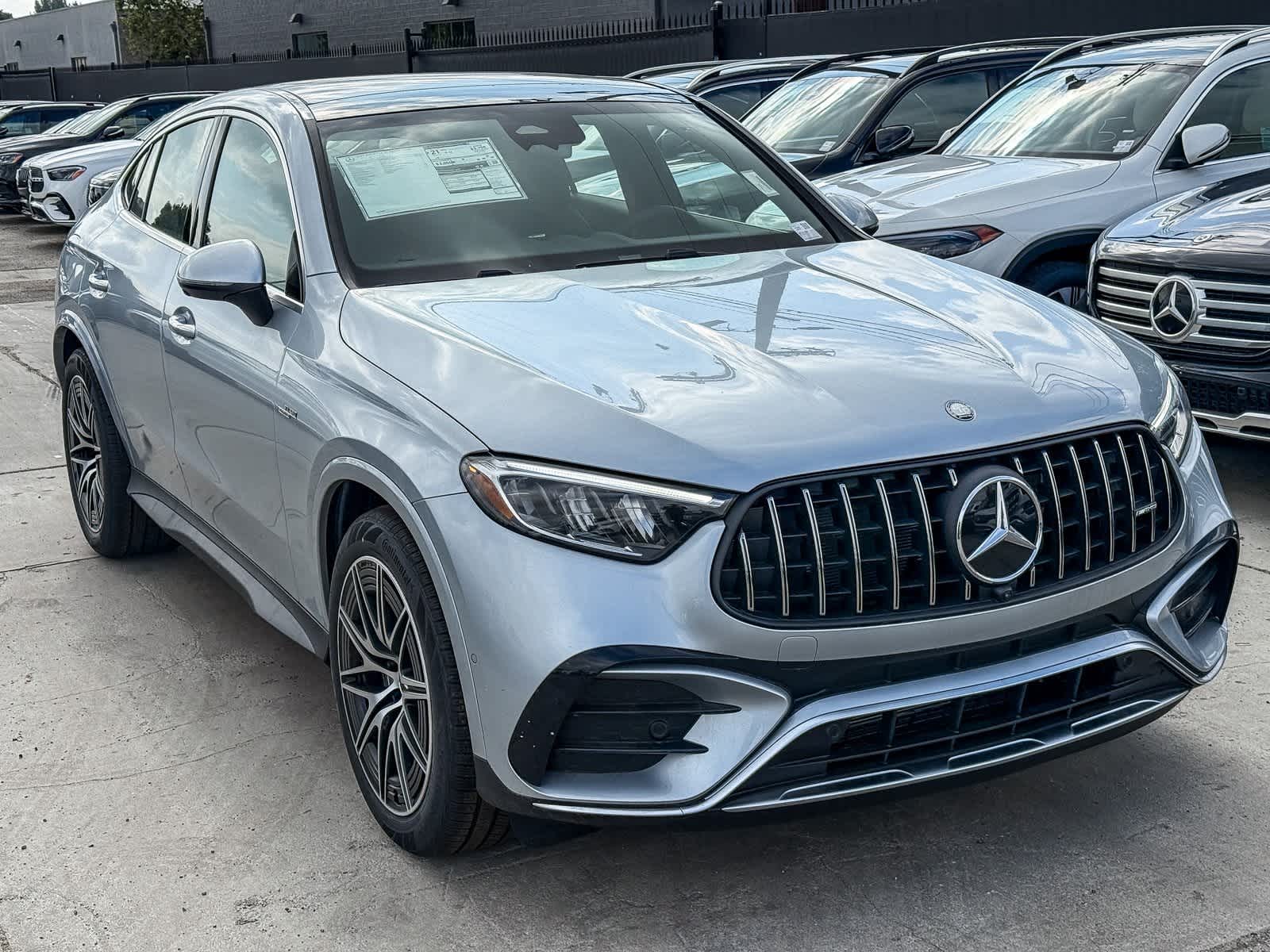 Thumbnail: 2025 Mercedes-Benz GLC - 3