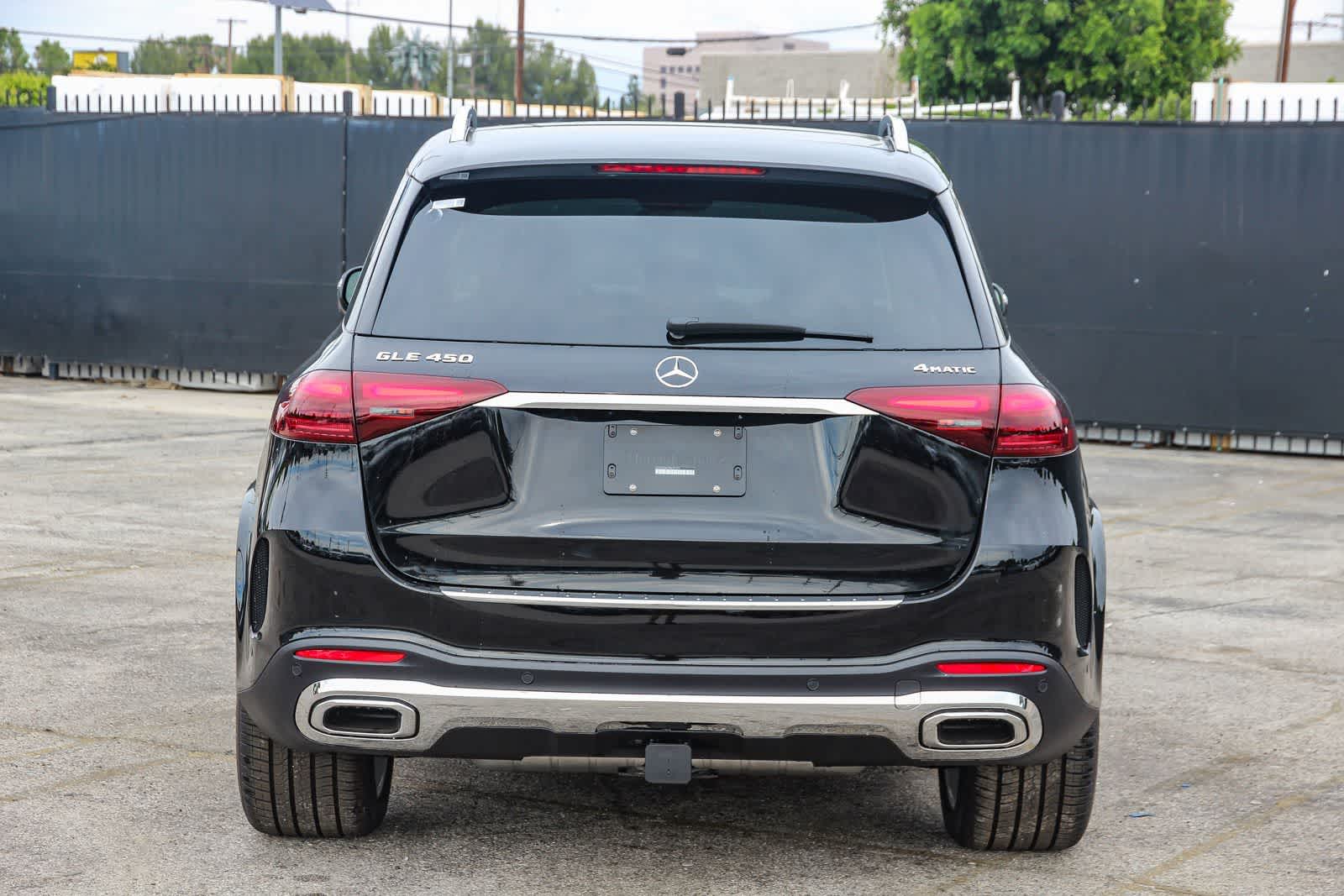 Thumbnail: 2026 Mercedes-Benz GLE - 5