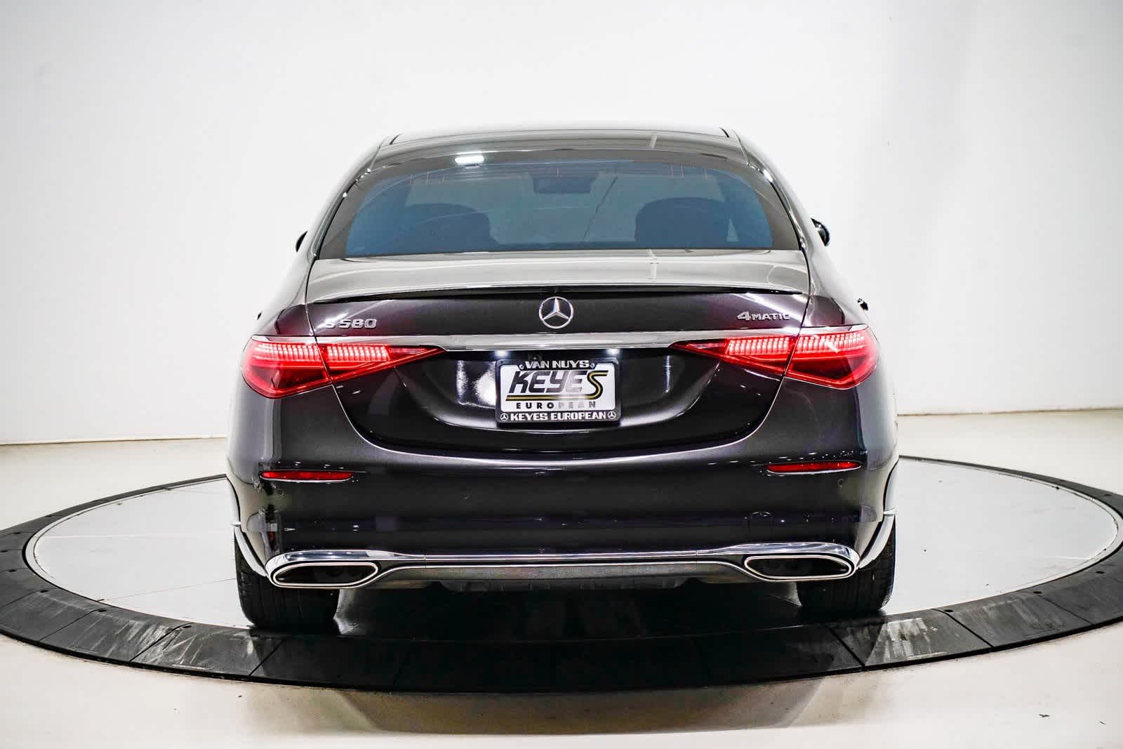 Thumbnail: 2021 Mercedes-Benz S-Class - 3