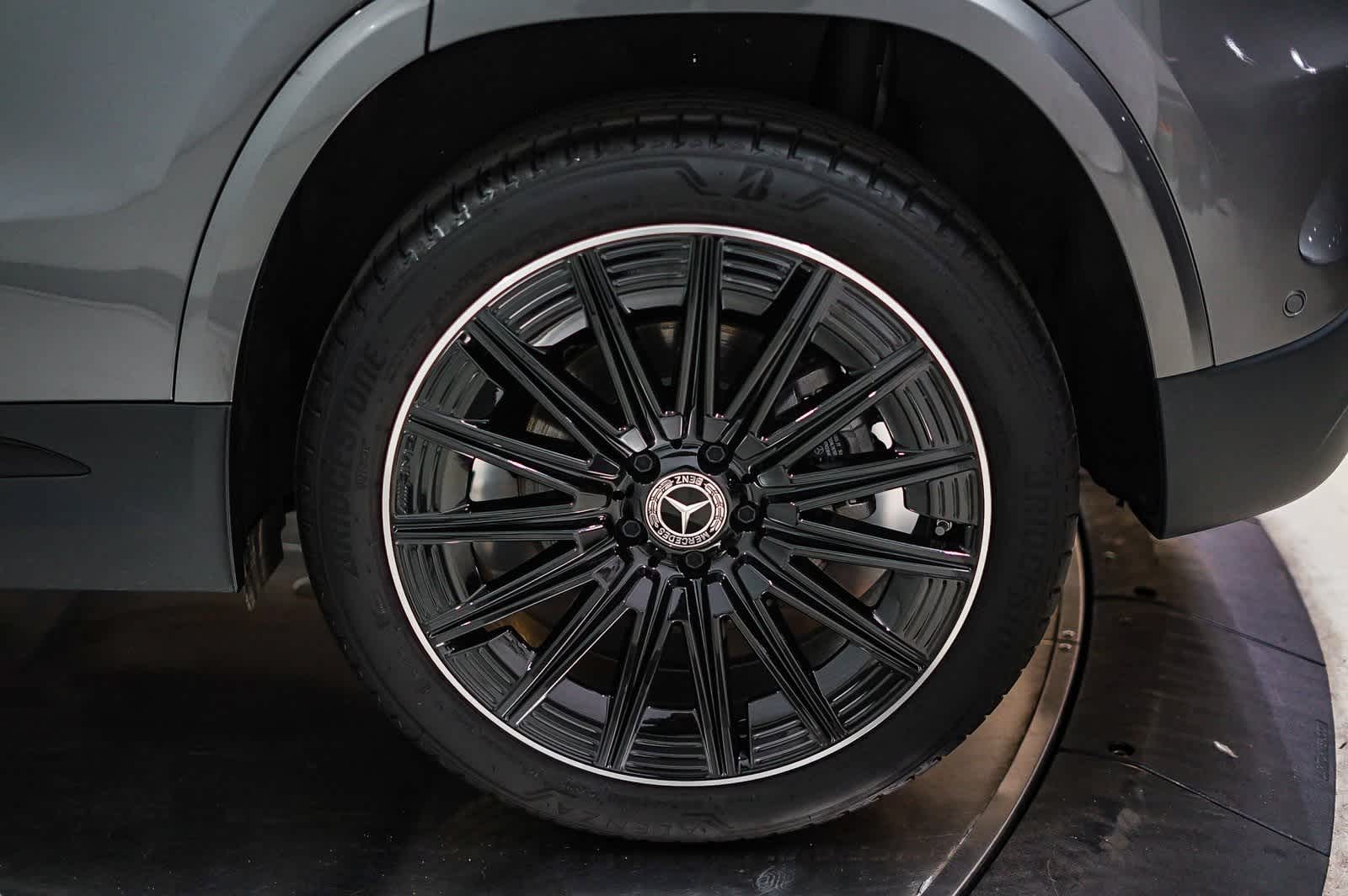 Thumbnail: 2025 Mercedes-Benz GLA - 10