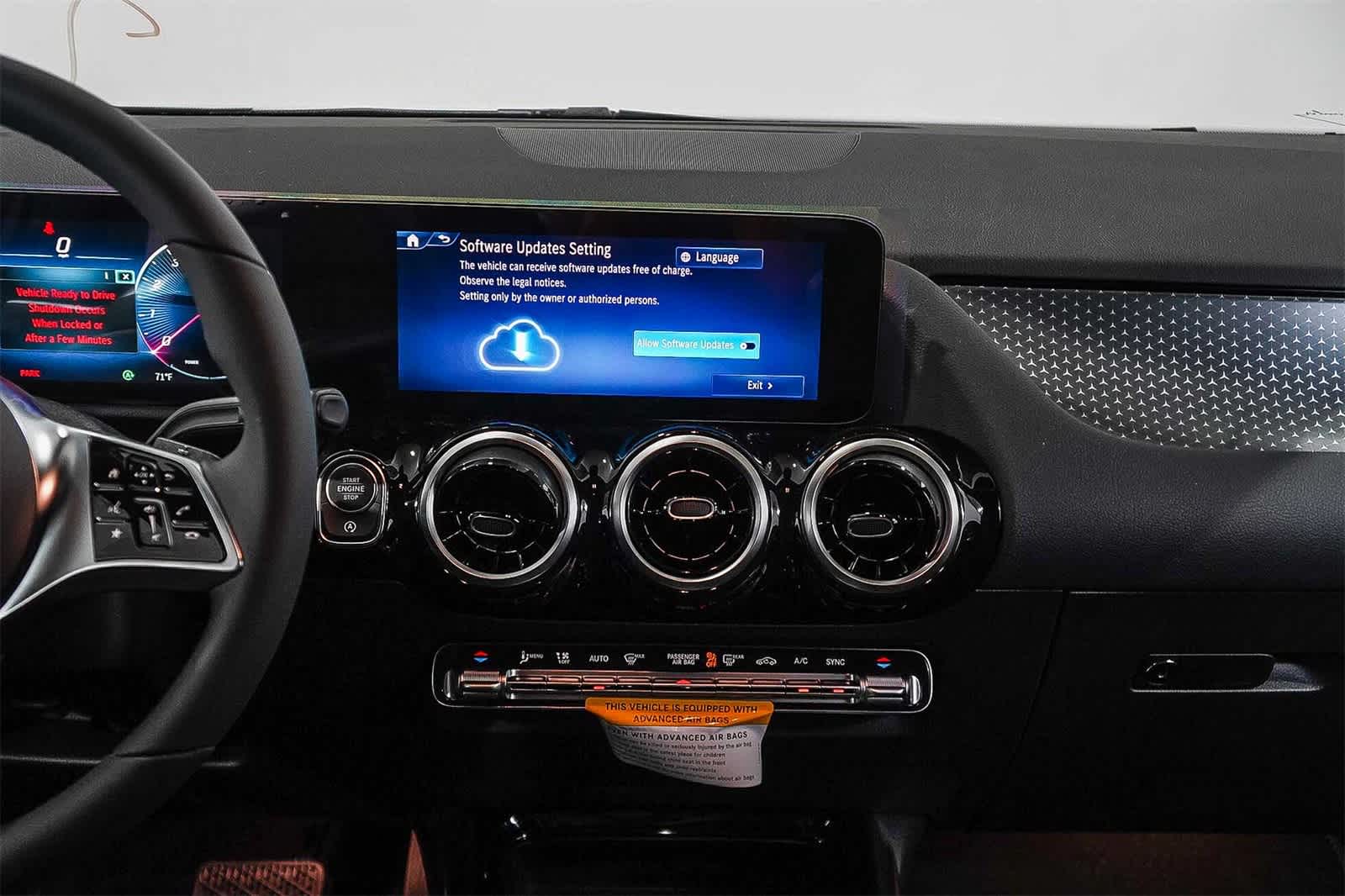 Thumbnail: 2026 Mercedes-Benz GLA - 14