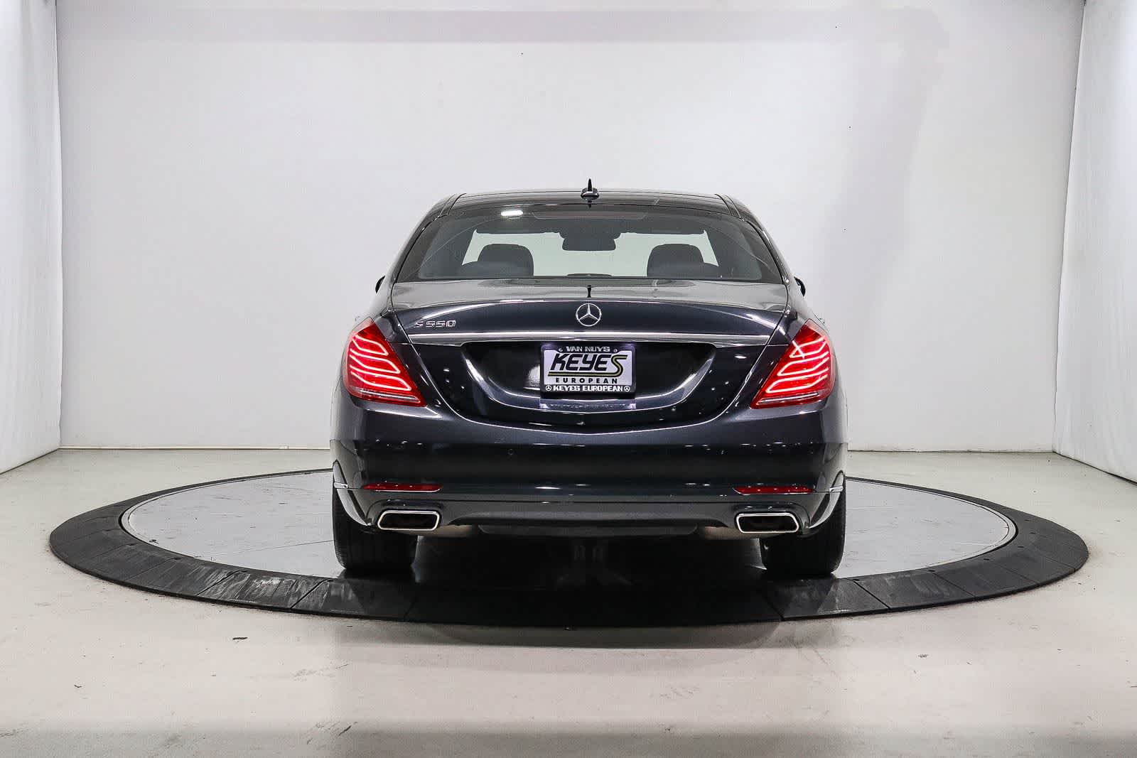 Thumbnail: 2016 Mercedes-Benz S-Class - 3