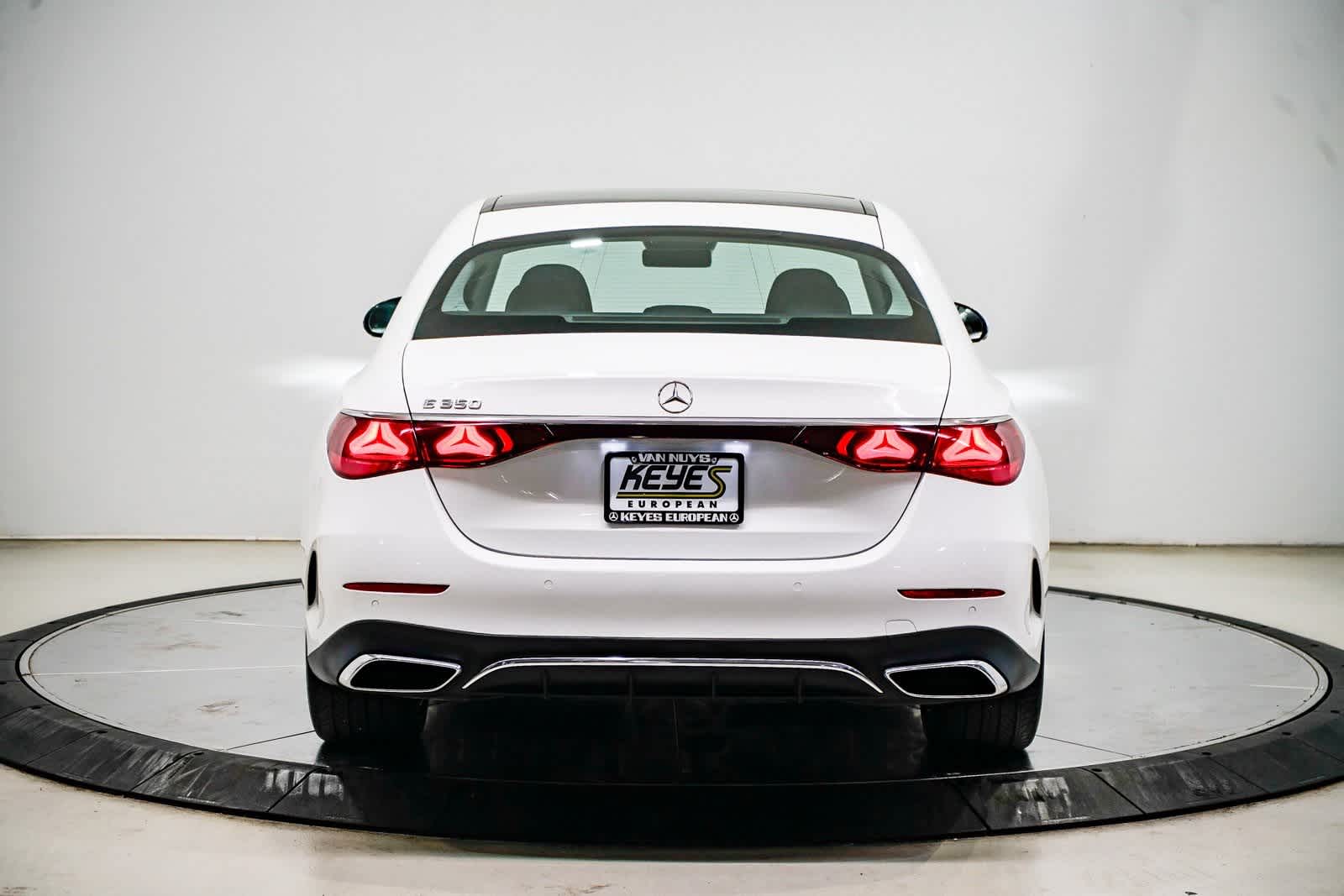 Thumbnail: 2025 Mercedes-Benz E-Class - 3