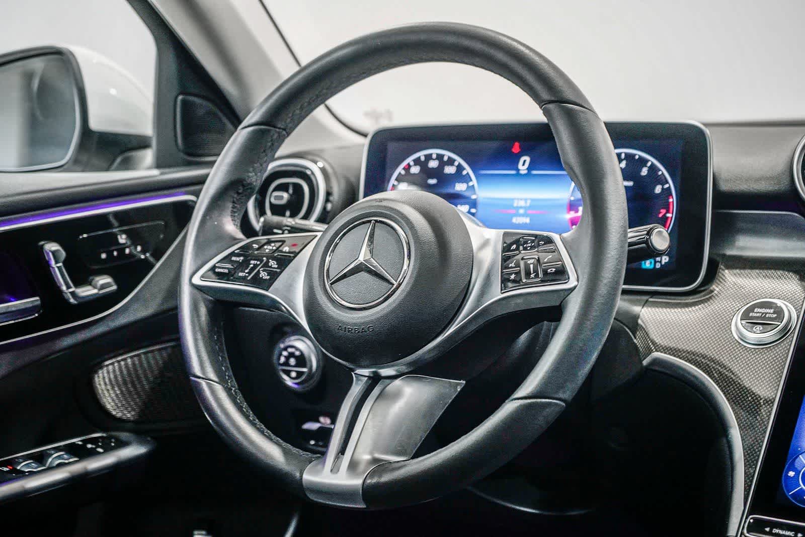 Thumbnail: 2023 Mercedes-Benz C-Class - 15