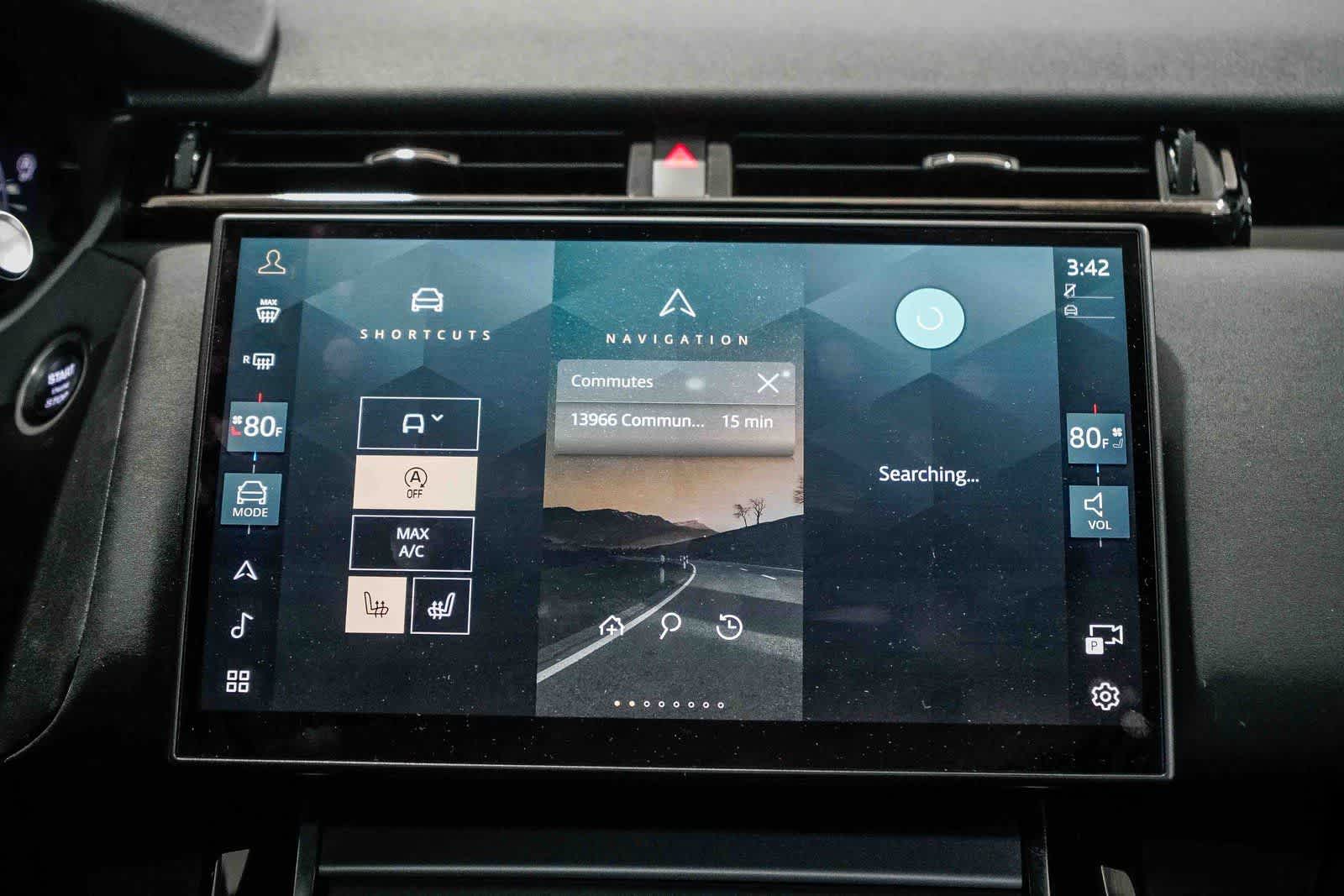 Thumbnail: 2024 Land Rover Range Rover Velar - 14