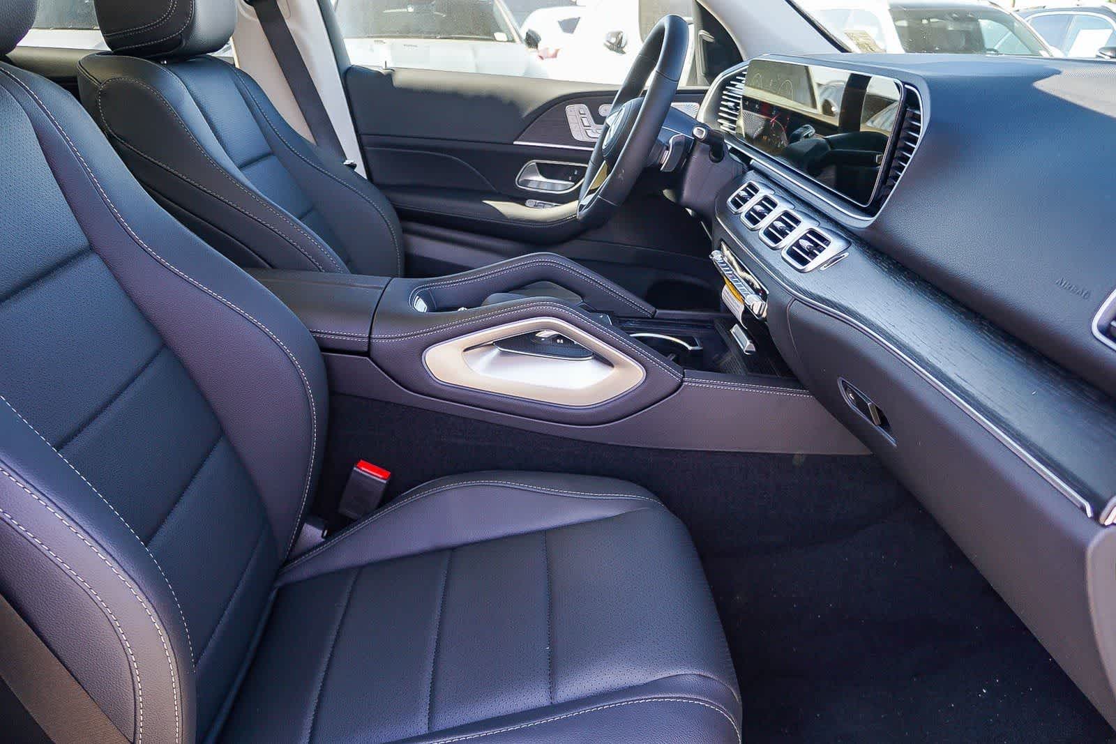 Thumbnail: 2026 Mercedes-Benz GLE - 20