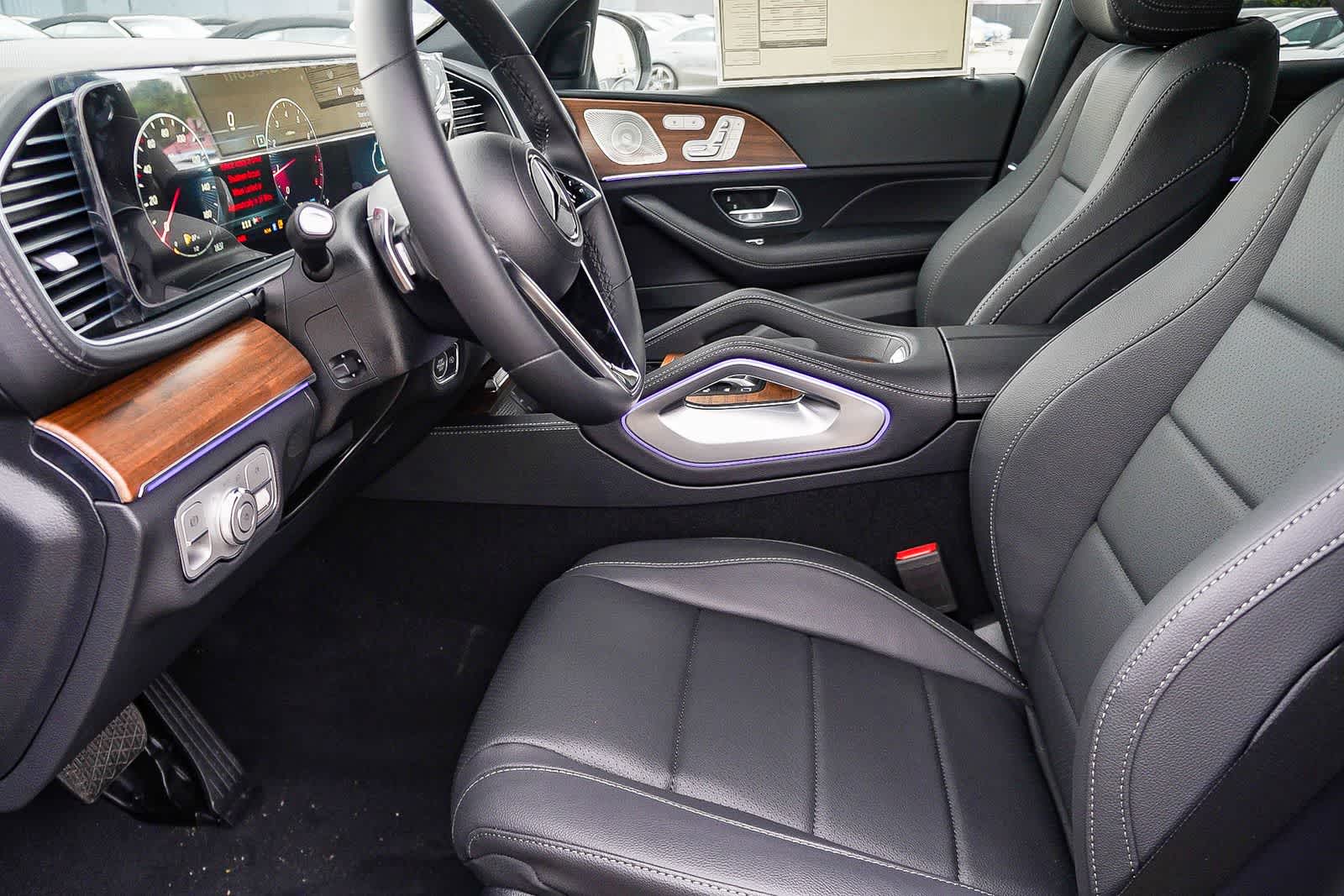 Thumbnail: 2026 Mercedes-Benz GLE - 39