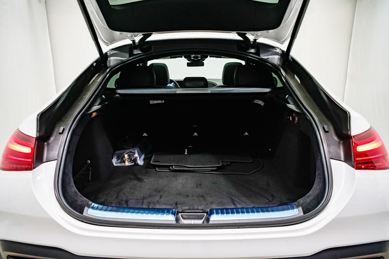 Thumbnail: 2025 Mercedes-Benz GLE - 26