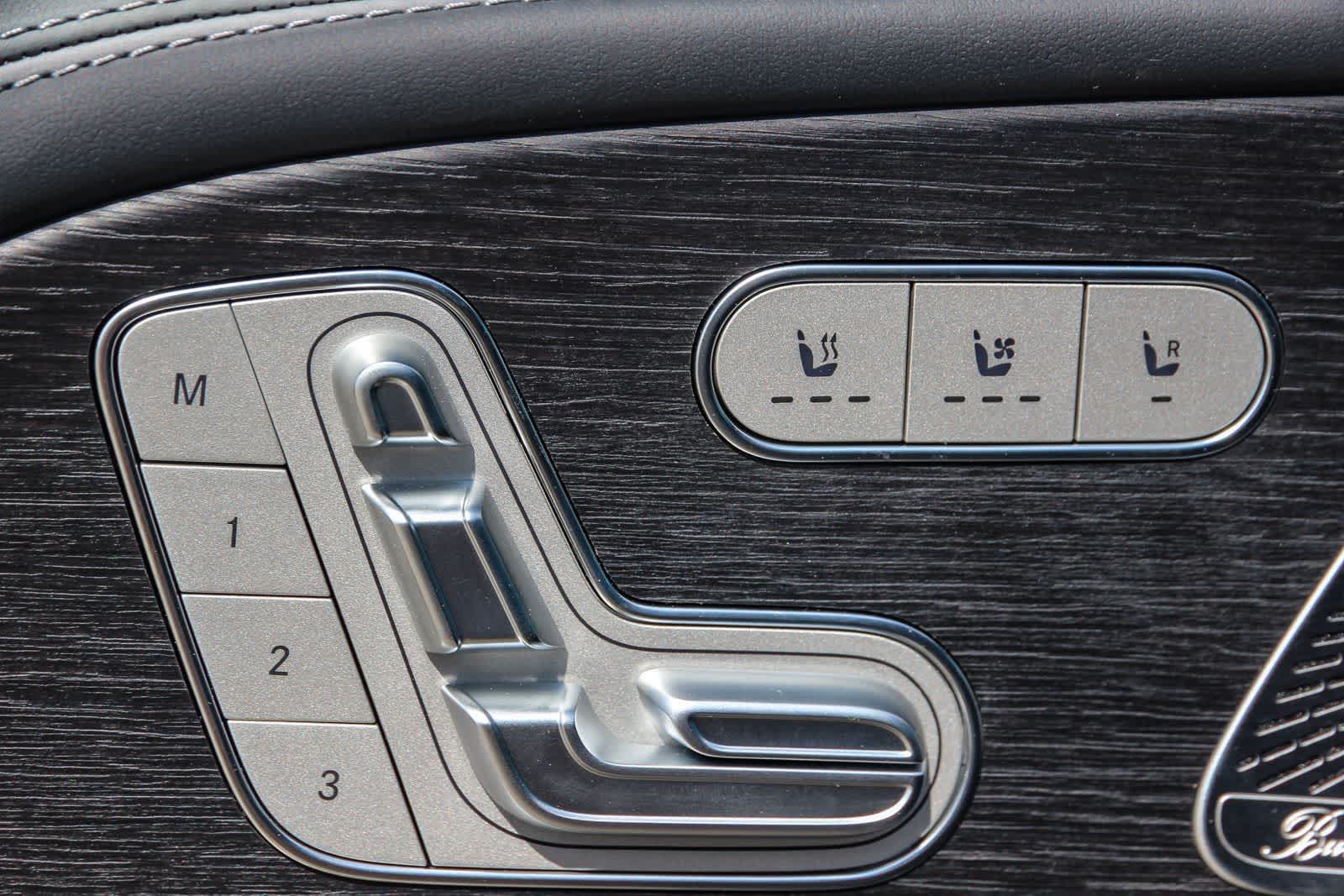 Thumbnail: 2026 Mercedes-Benz GL-Class - 23