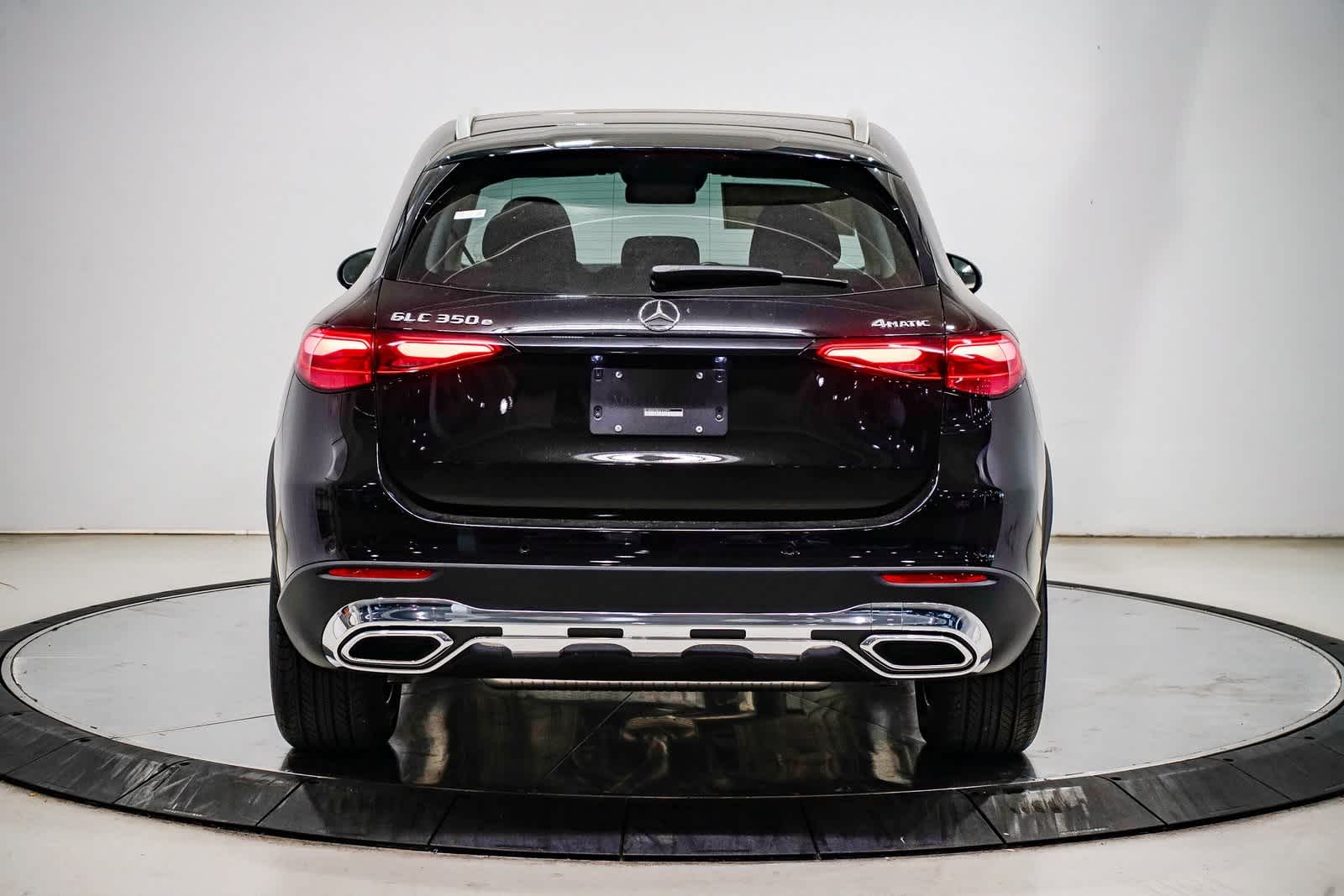 Thumbnail: 2025 Mercedes-Benz GLC - 3