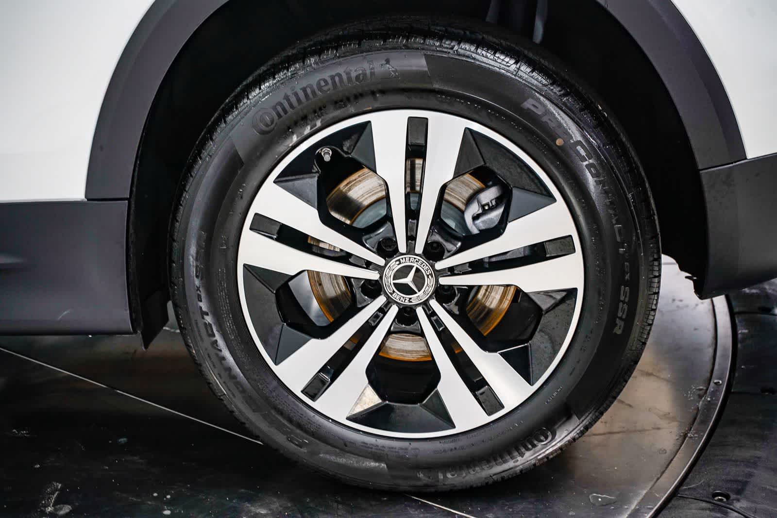 Thumbnail: 2026 Mercedes-Benz GLB - 10