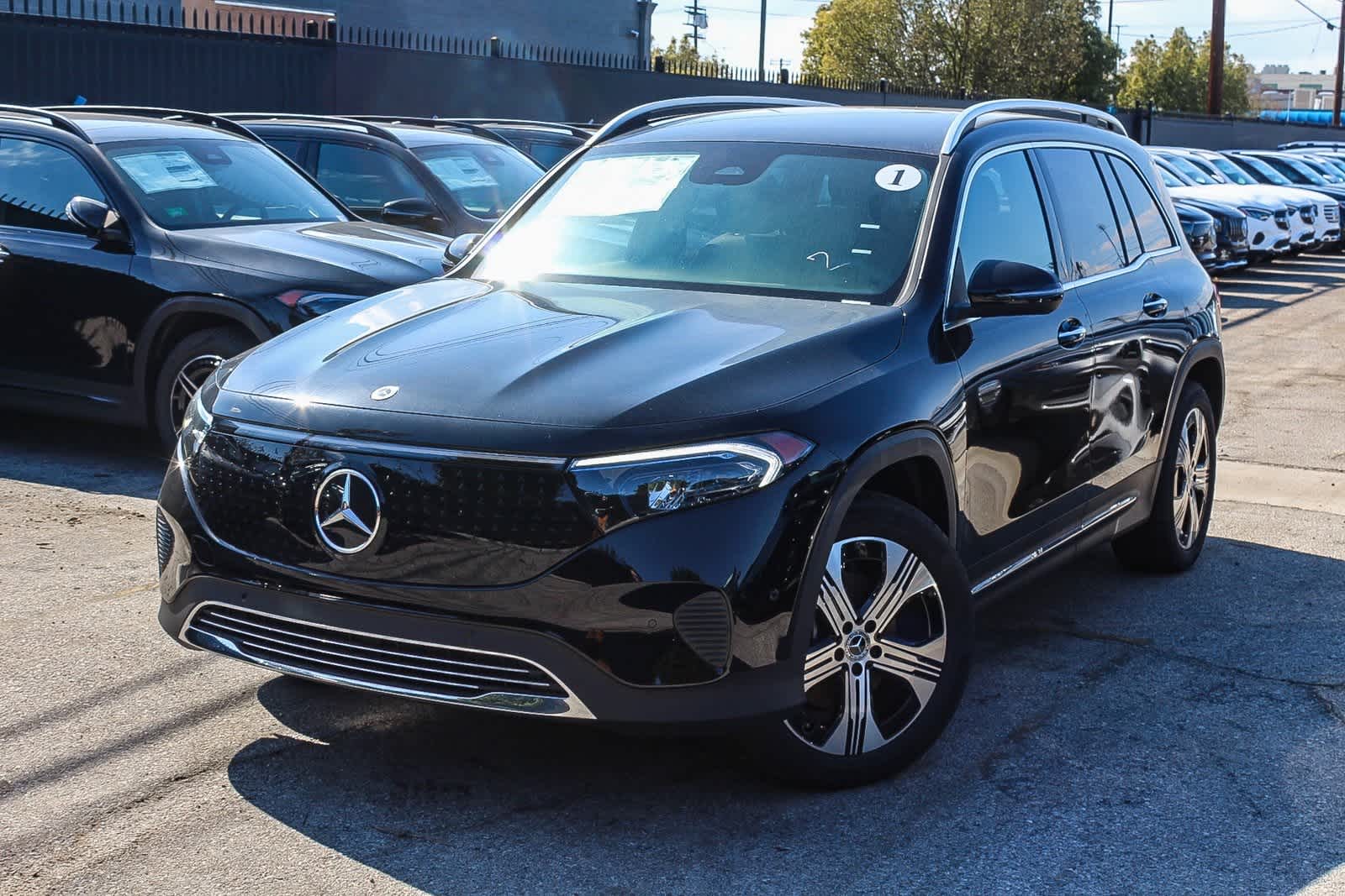 2024 Mercedes-Benz EQB 300 -
                  Van Nuys, CA