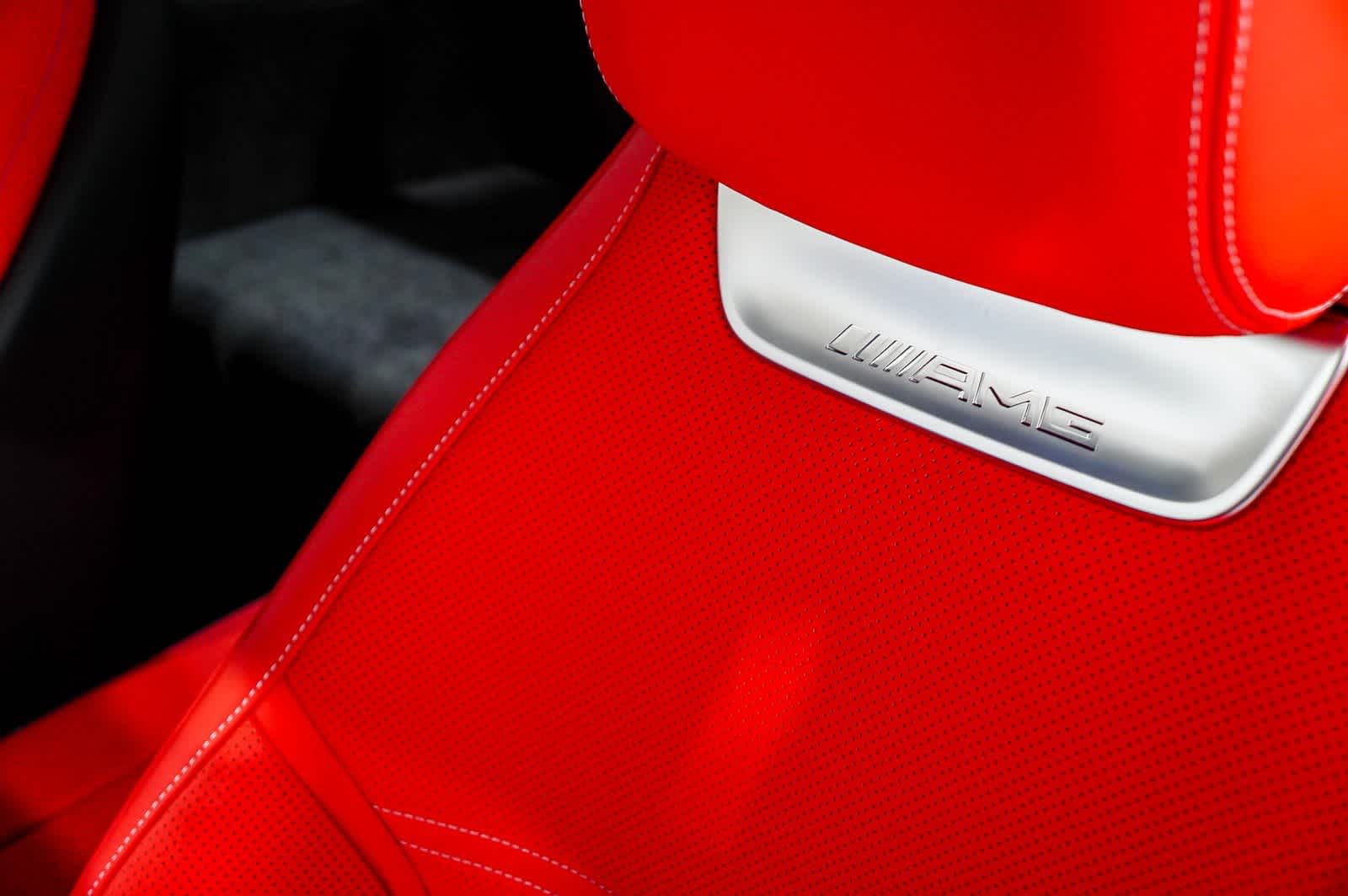 Thumbnail: 2025 Mercedes-Benz AMG GT - 22