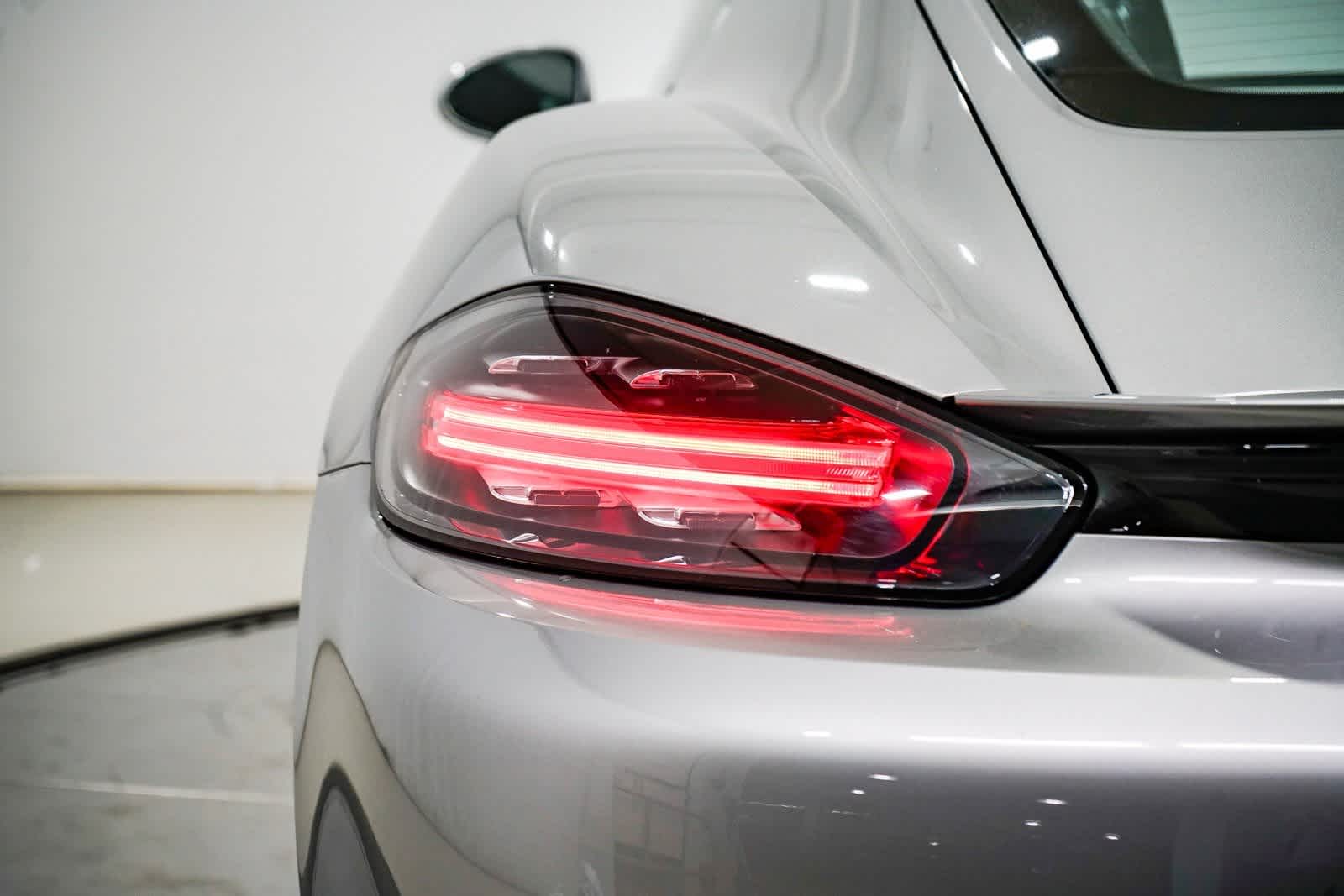 Thumbnail: 2022 Porsche 718 Cayman - 9