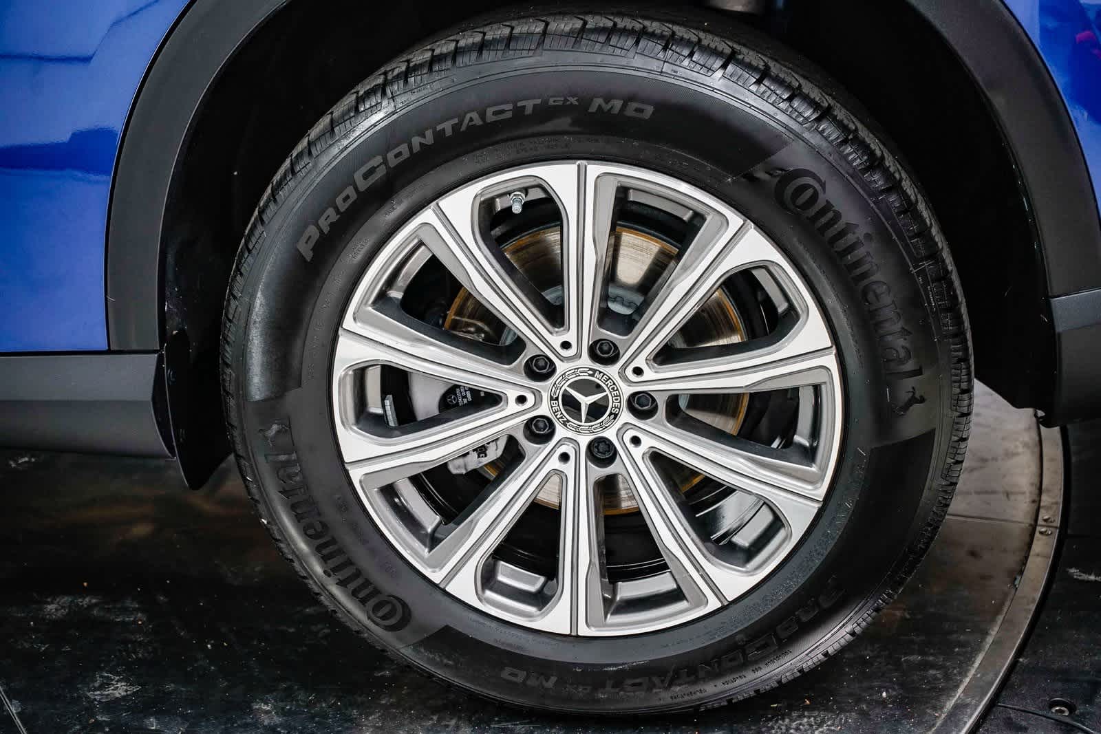 Thumbnail: 2025 Mercedes-Benz GLC - 10